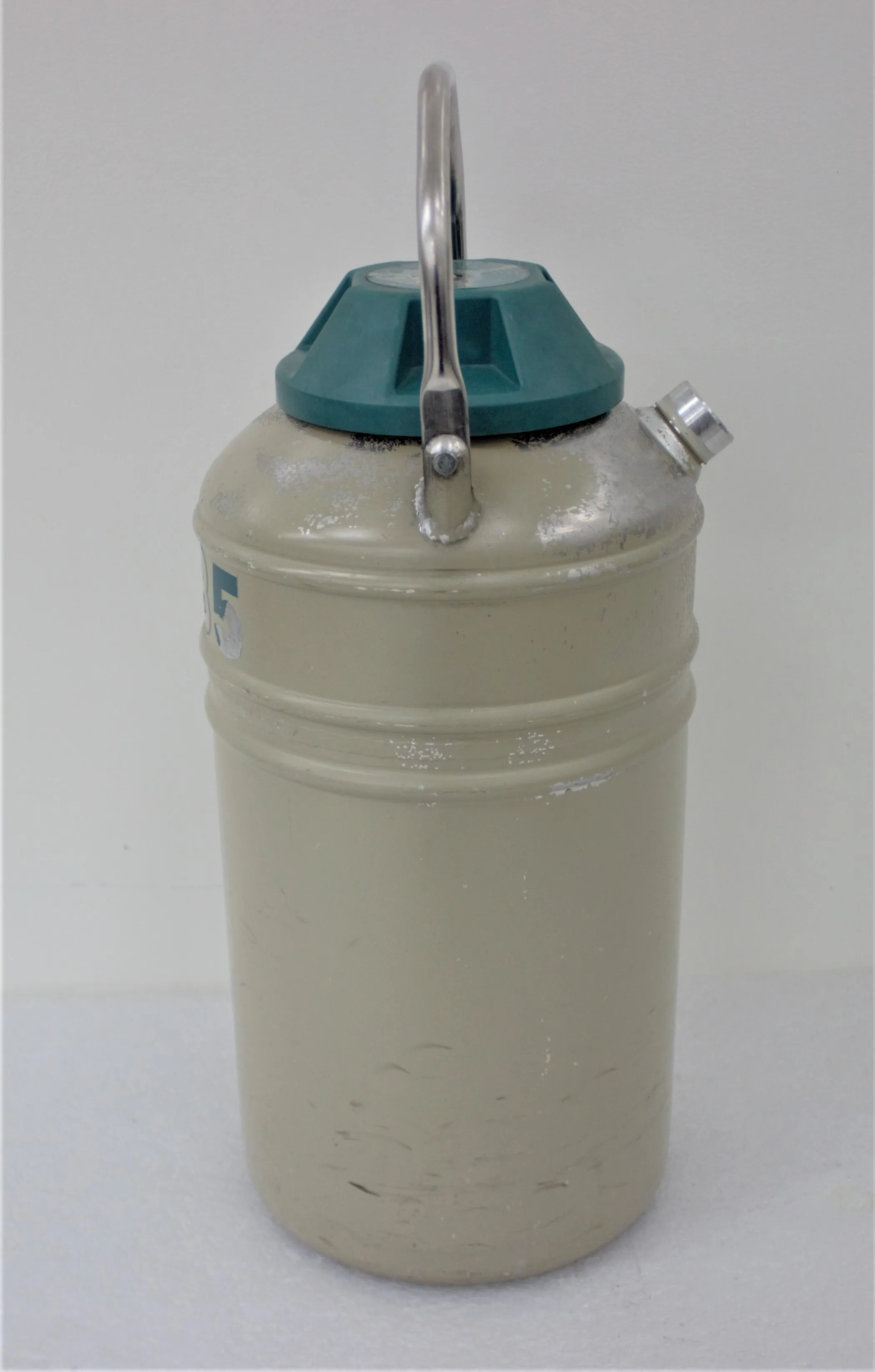 MVE LAB5 Dewar Cryotank Cold Storage Unit - 5 Liters