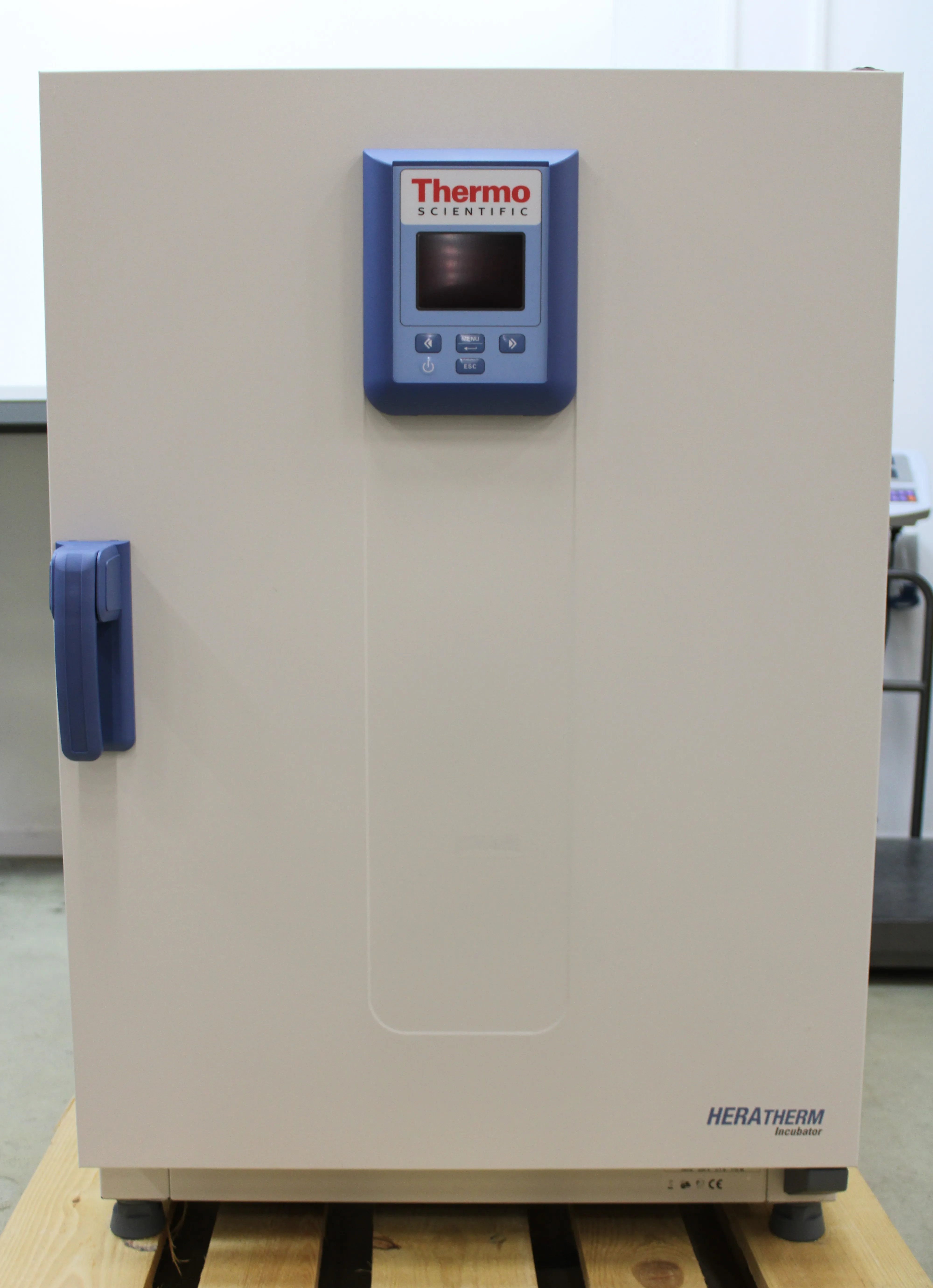 Thermo Scientific Heratherm IGS180 General Protocol Microbiological Incubator