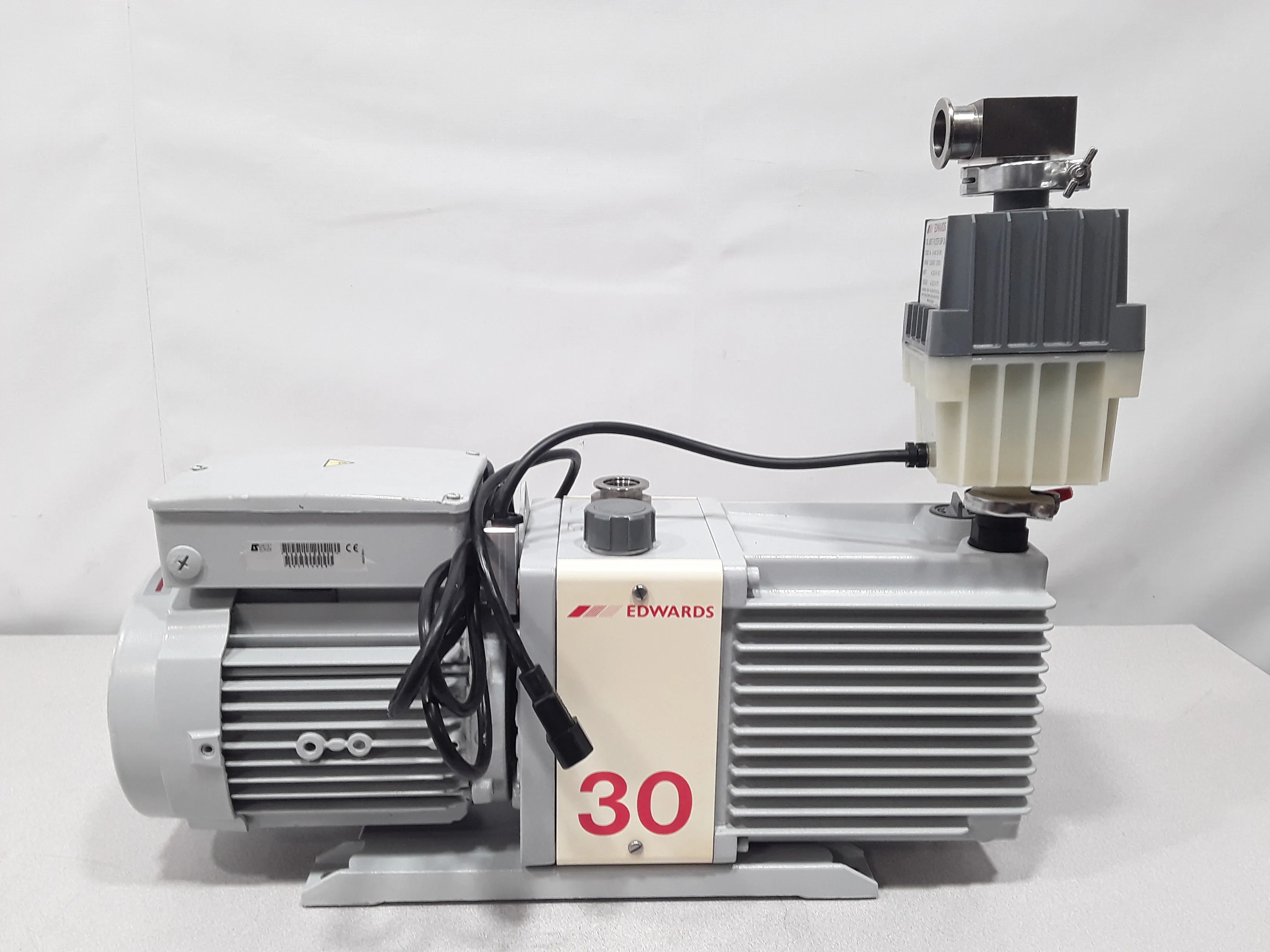 Edwards E2M30 Dual Stage Rotary Vane Mechanical Vacuum Pump