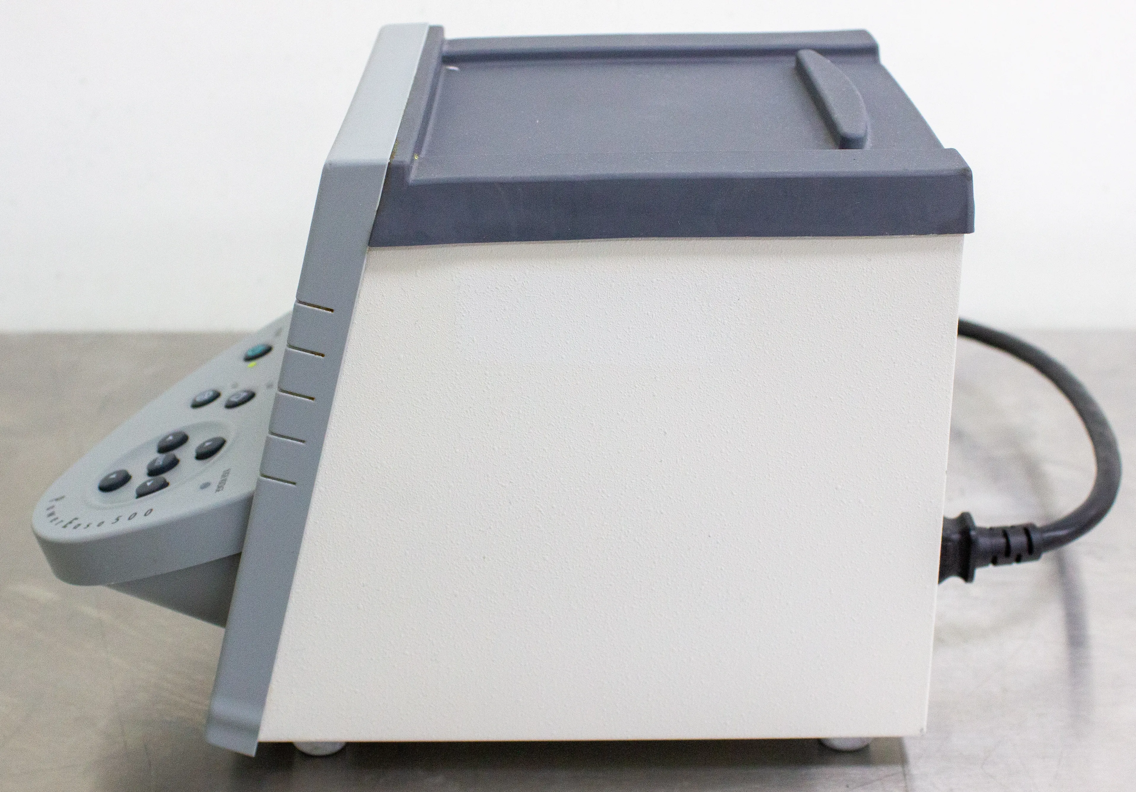 Invitrogen PowerEase 500 Electrophoresis Power Supply