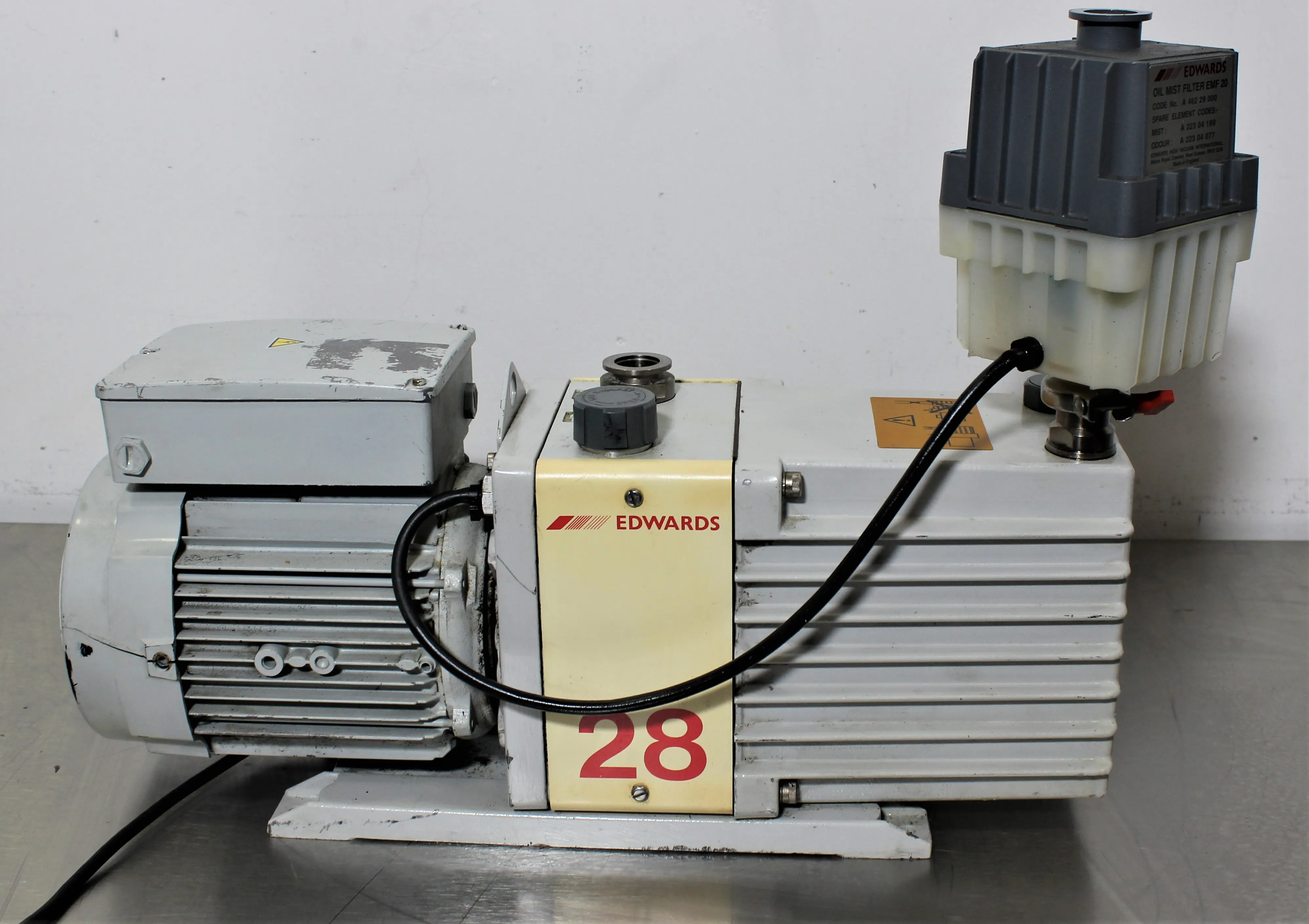 Edwards E2M28 Rotary Vane Vacuum Pump 220V 60Hz US