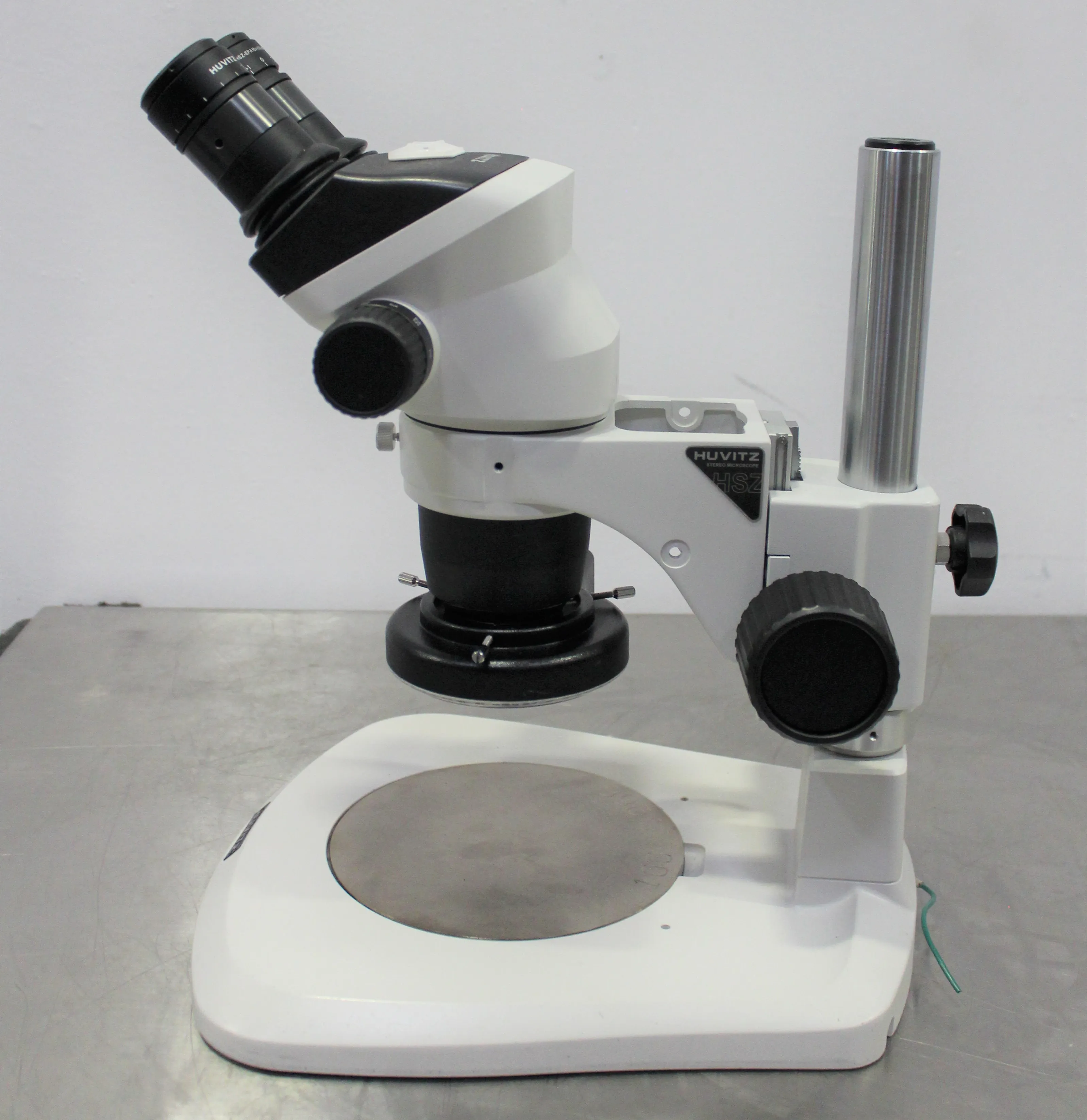 Huvitz HSZ-654 Greenough Stereo Microscope