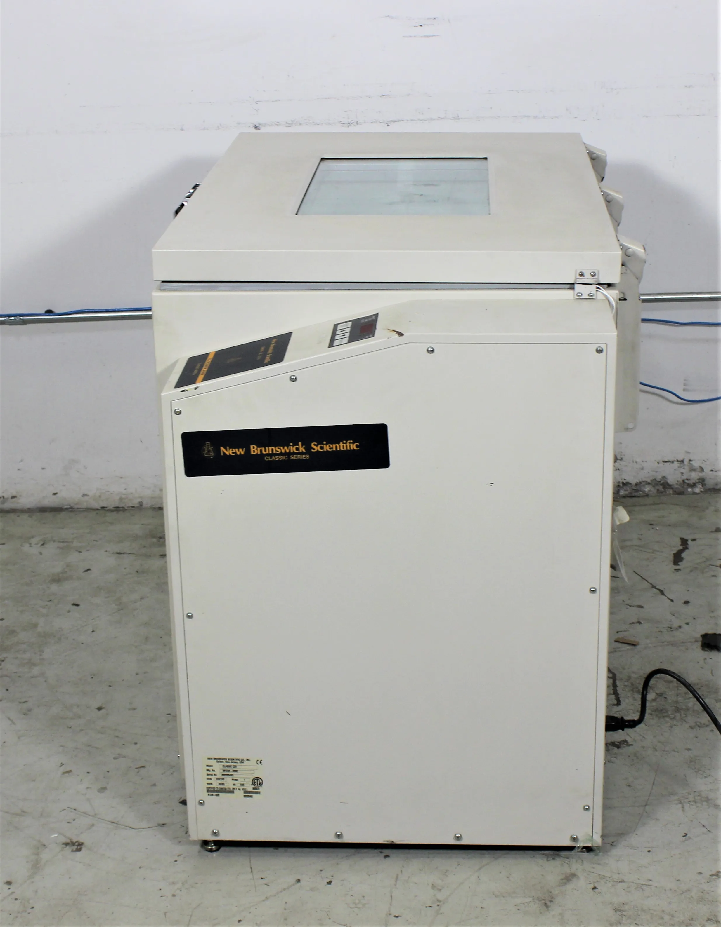 Used New Brunswick C-25 Incubator Shaker C25KC