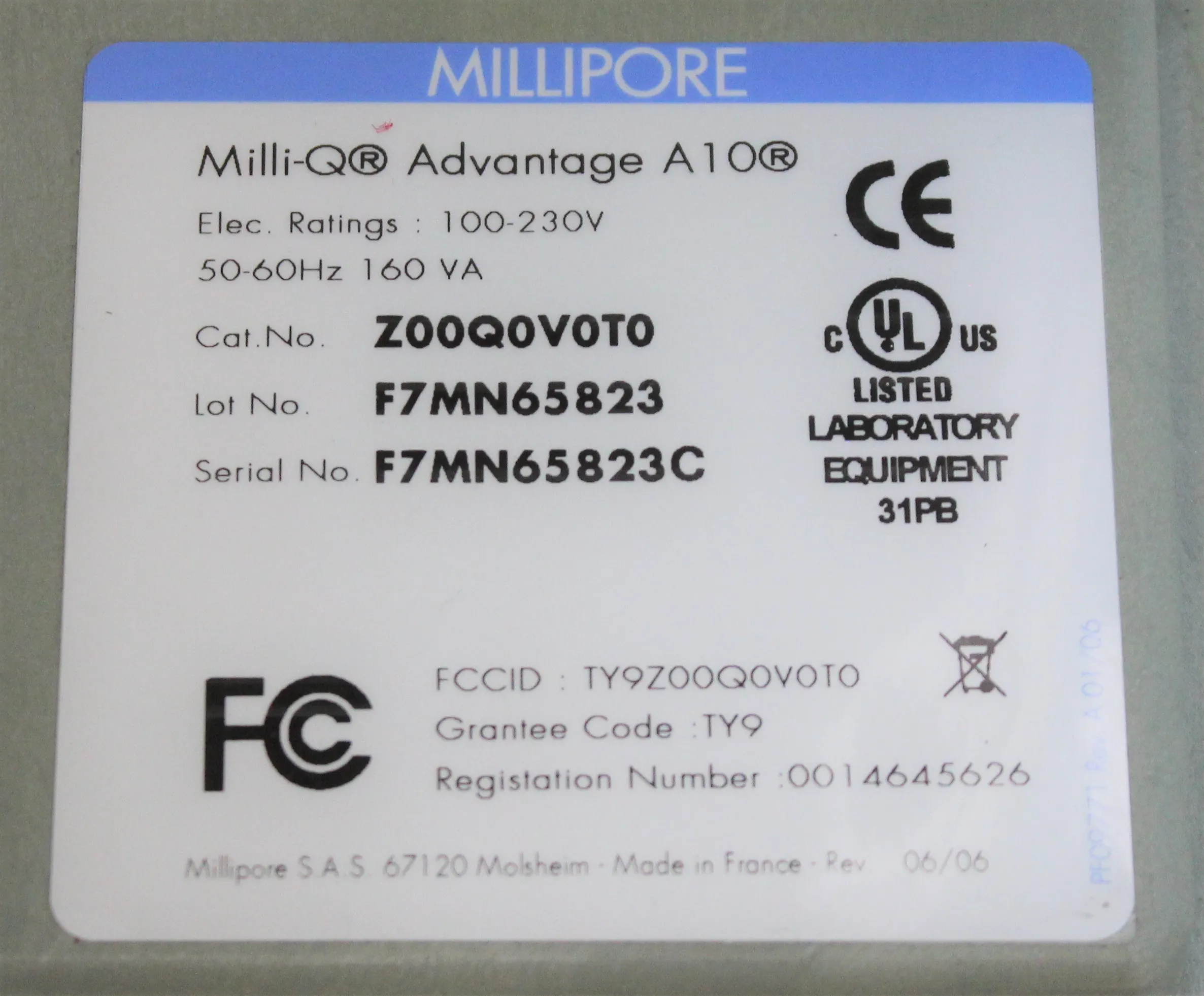 Used Millipore Water Purification System Advantage A10 - 120V/220V