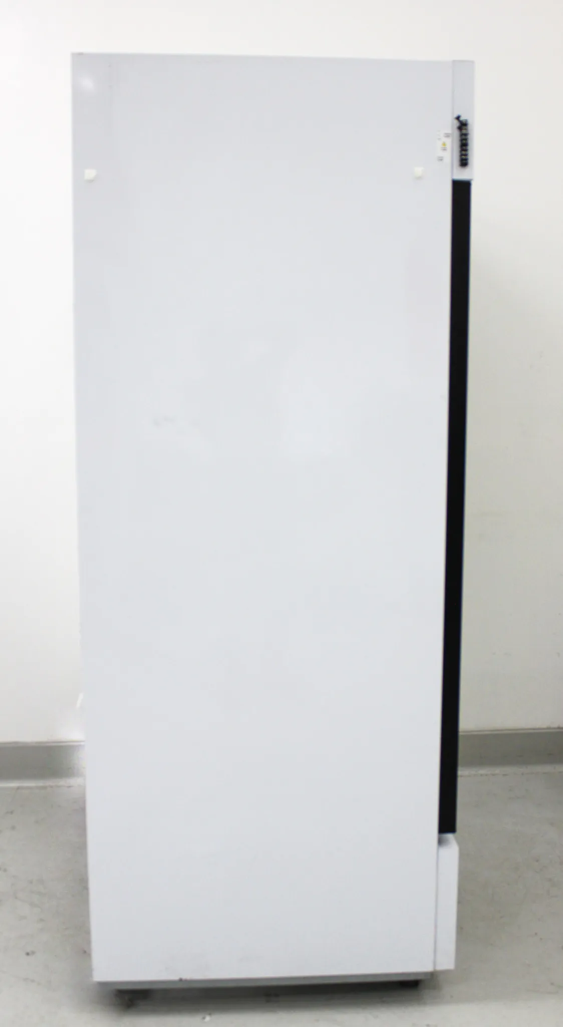 Fisher Scientific MR45PA-GAEE-FS lab Refrigerator 45 CU FT / 1275L - Used, 30-Day Warranty