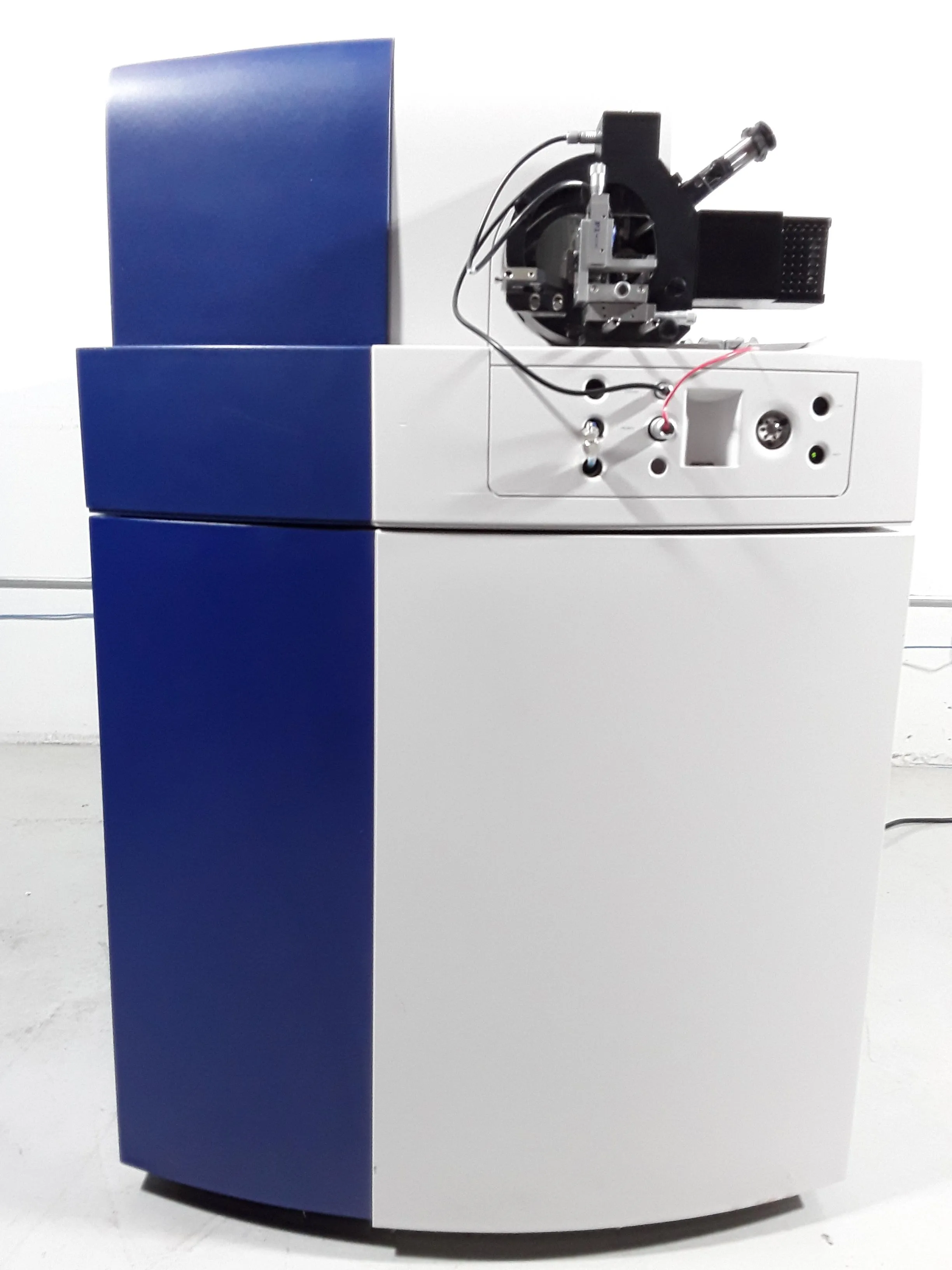 Waters Q-Tof API-US Mass Spectrometer with MS and MS/MS Capabilities