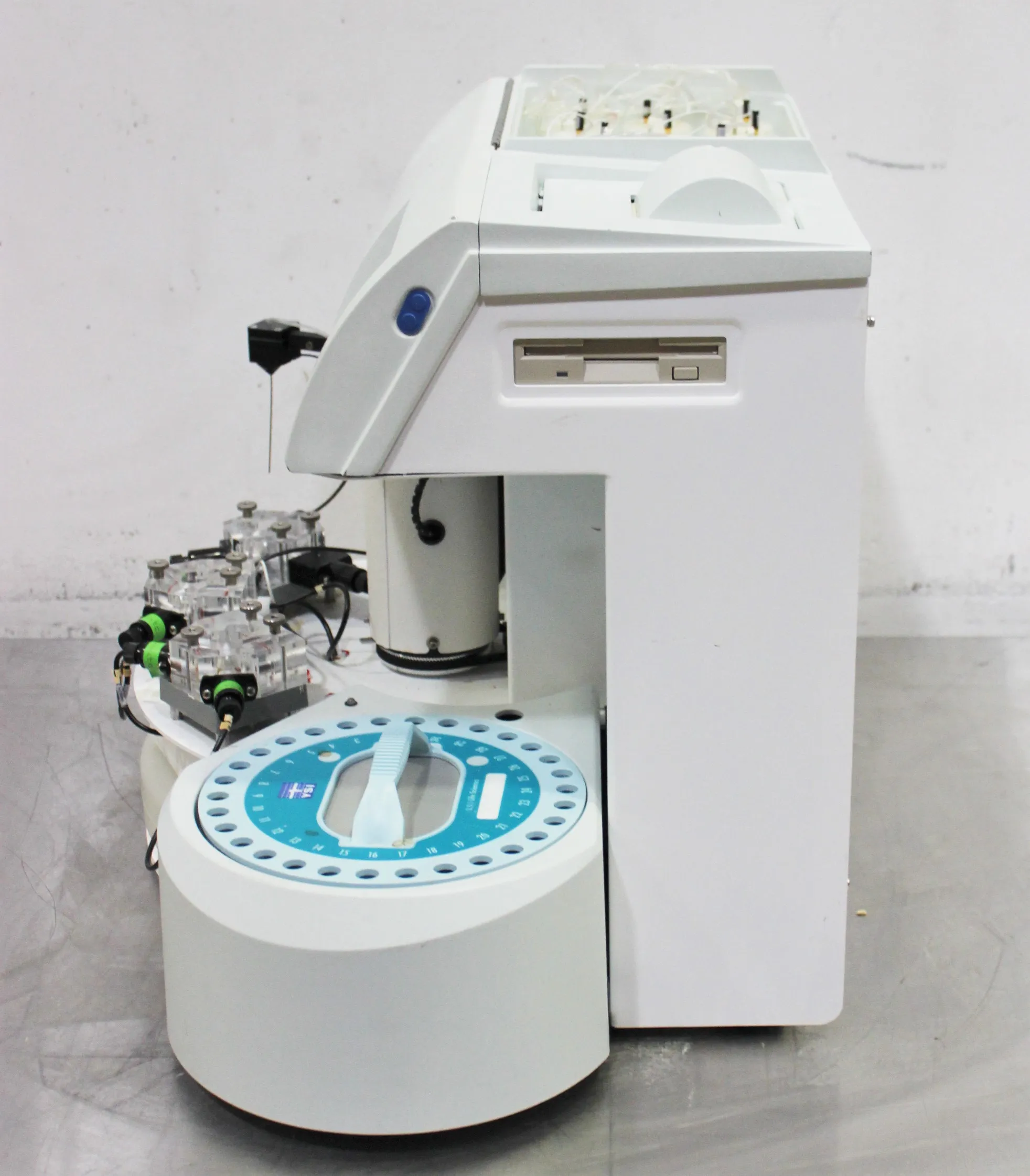 YSI 7100 MBS Bioanalyzer - Multi-Parameter Bioanalytical System