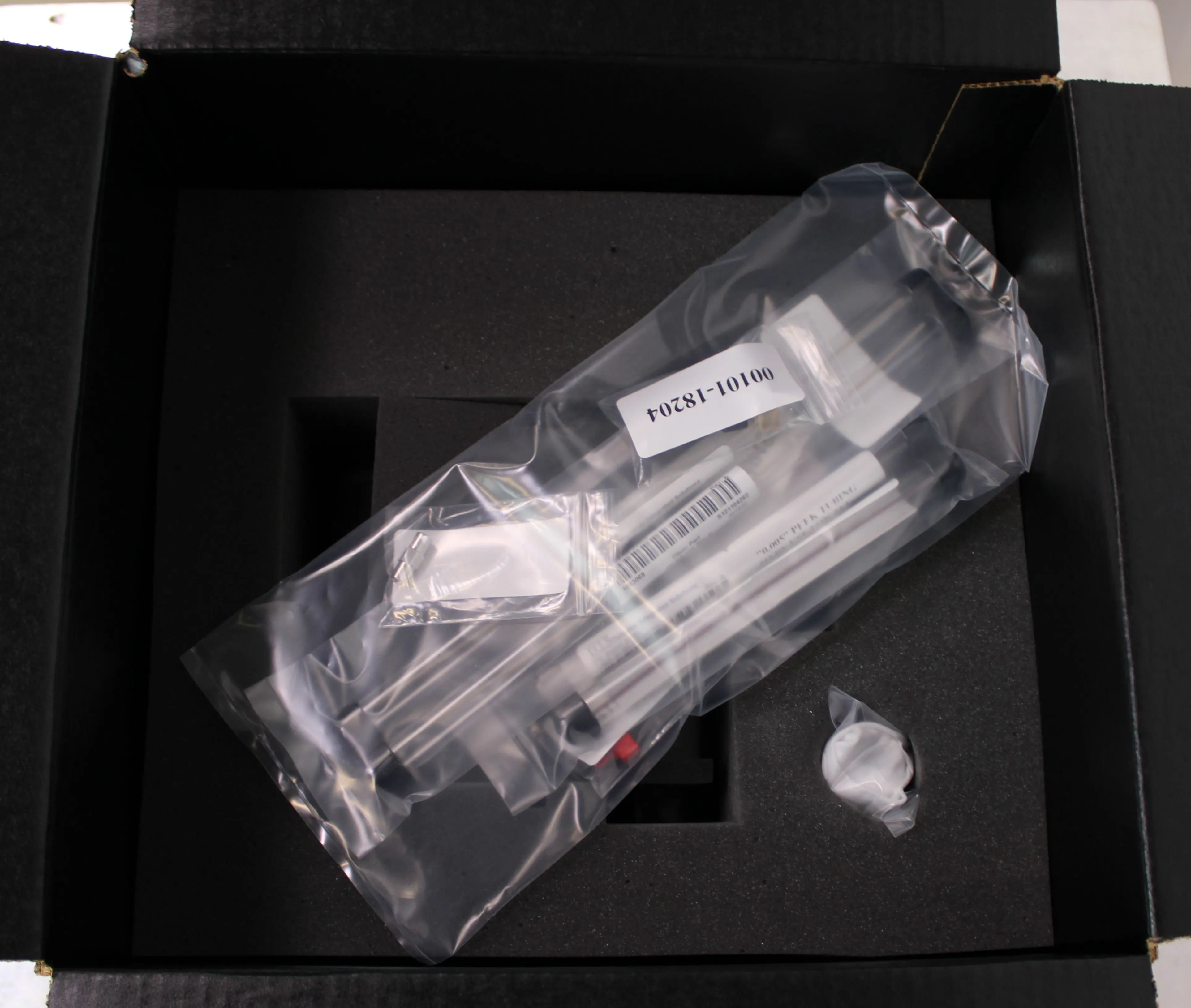 D.I.S Dynamic Integrated Solutions 80111-60470 Housing for Mass Spectrometry