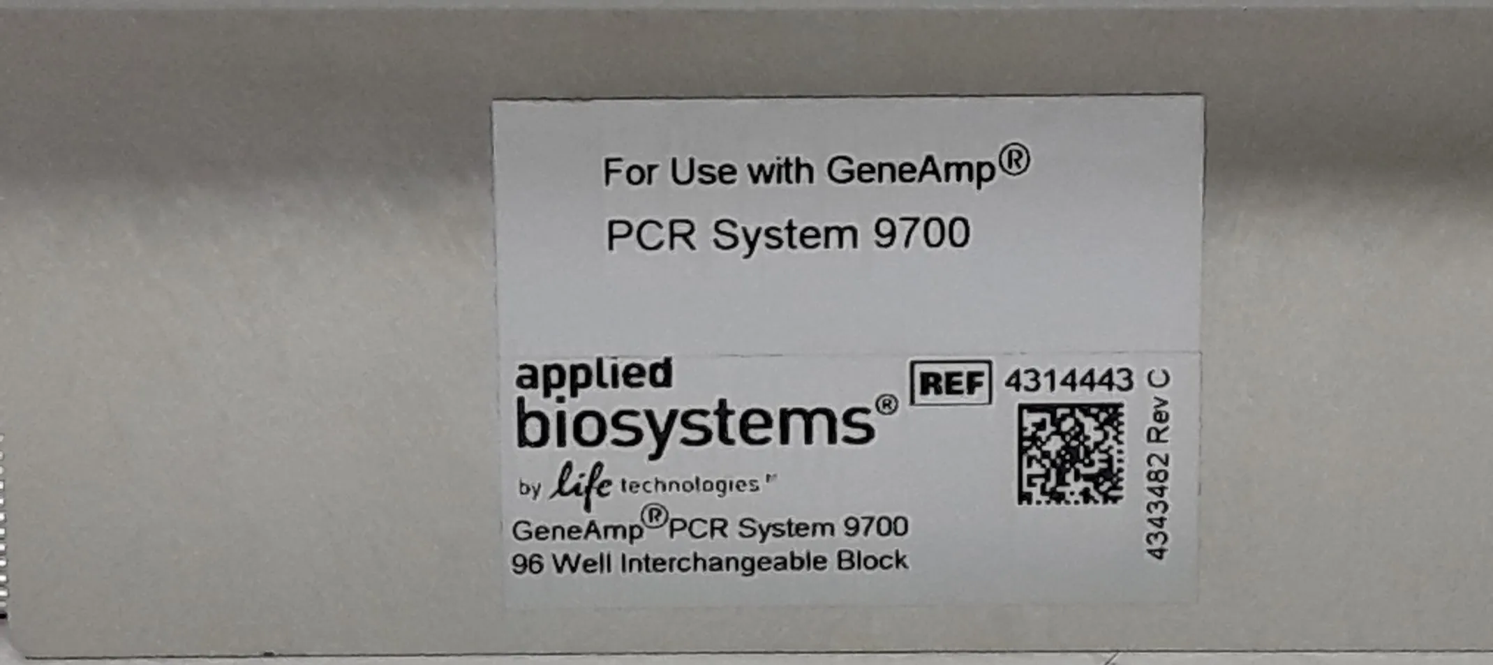 Applied Biosystems GeneAmp PCR System 9700 N8050200 PCR Thermal Cycler