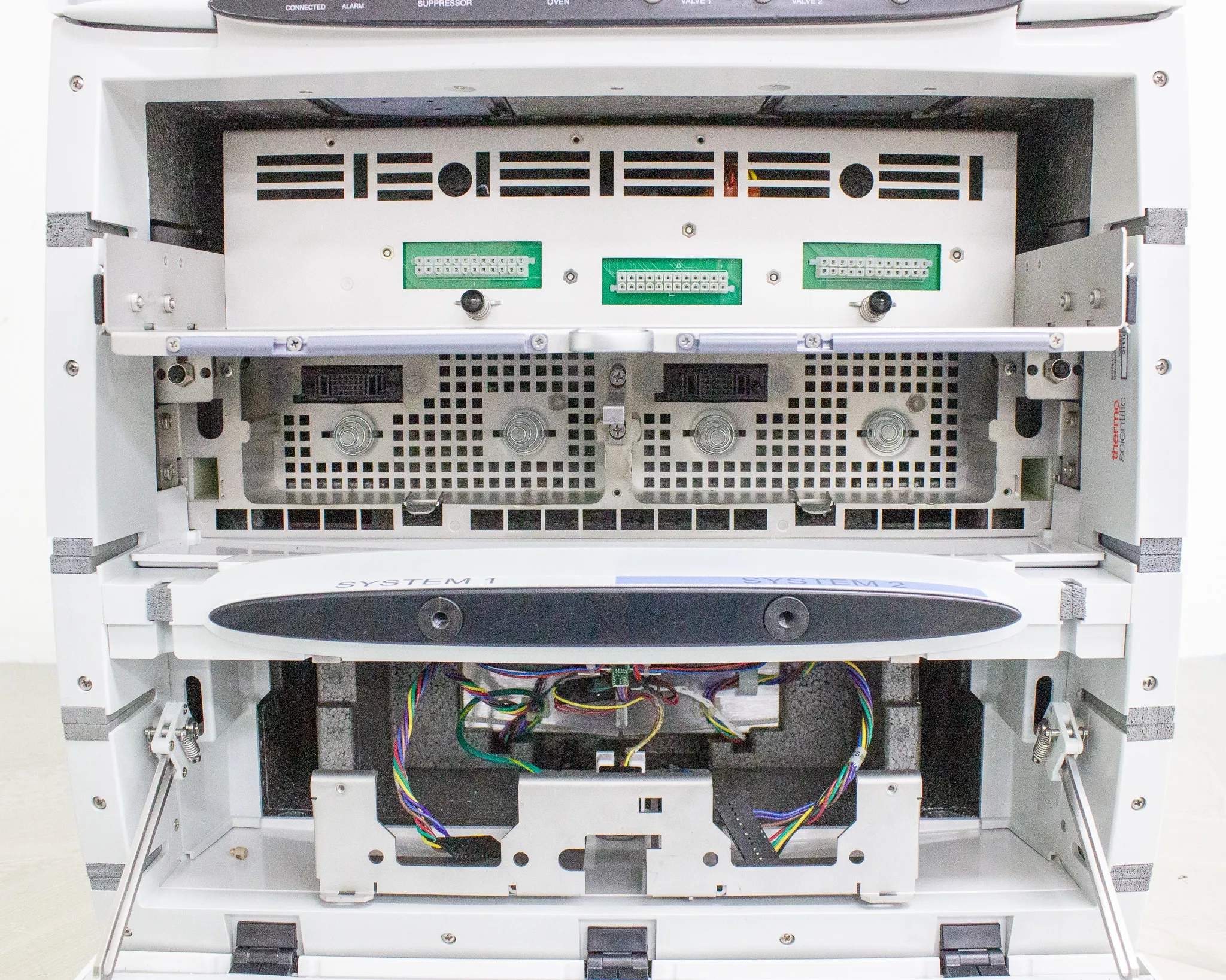 Thermo Scientific Dionex ICS-6000 DC-6 Chromatography Compartment