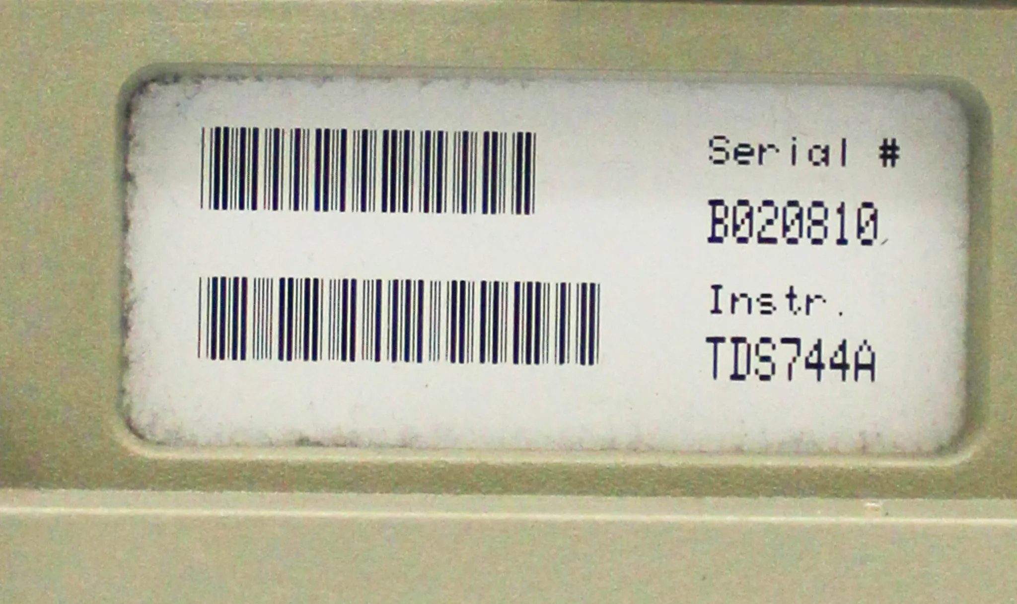 Tektronix TDS744A Color Four Channel Digitizing Oscilloscope