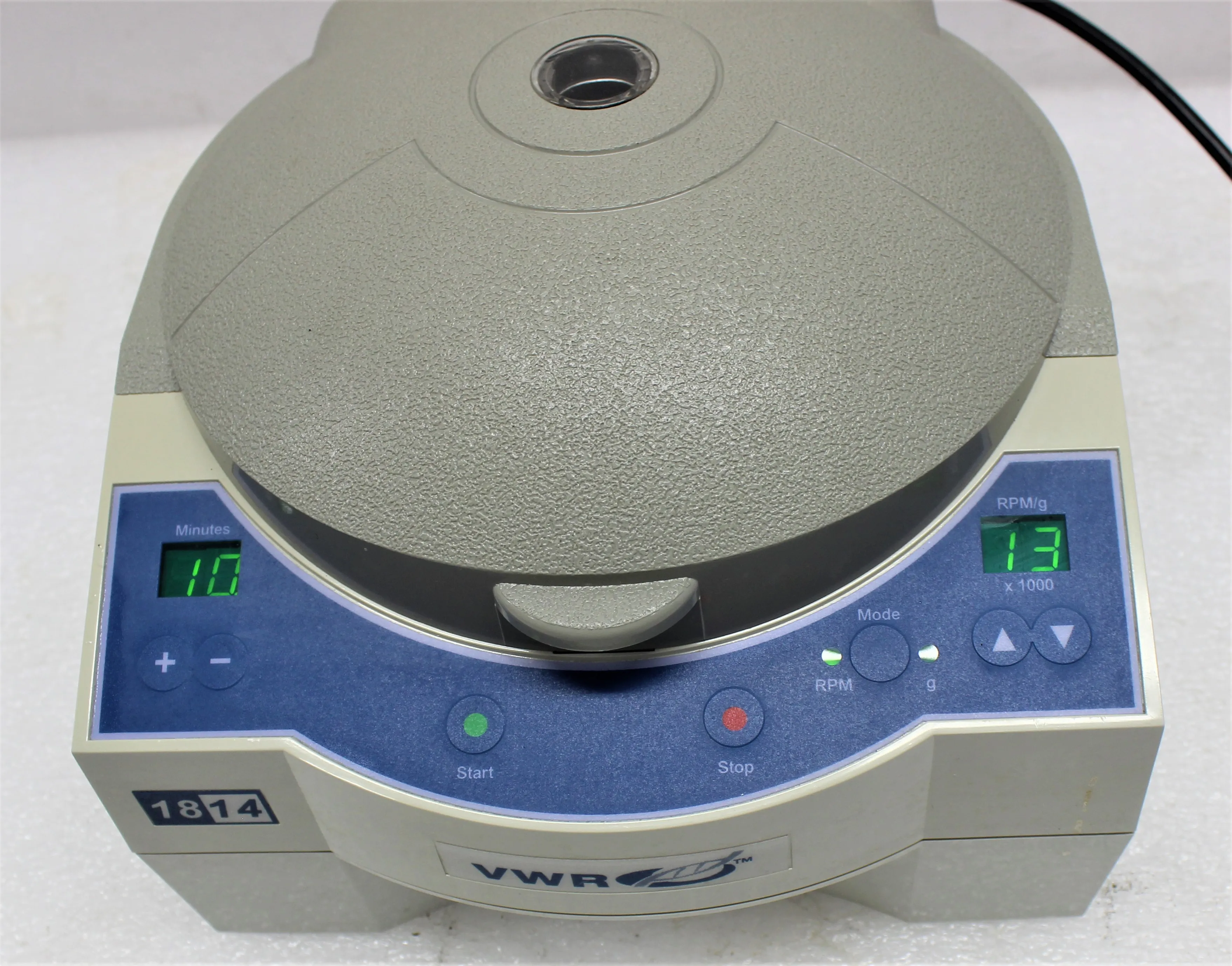 VWR Micro 1814 Centrifuge