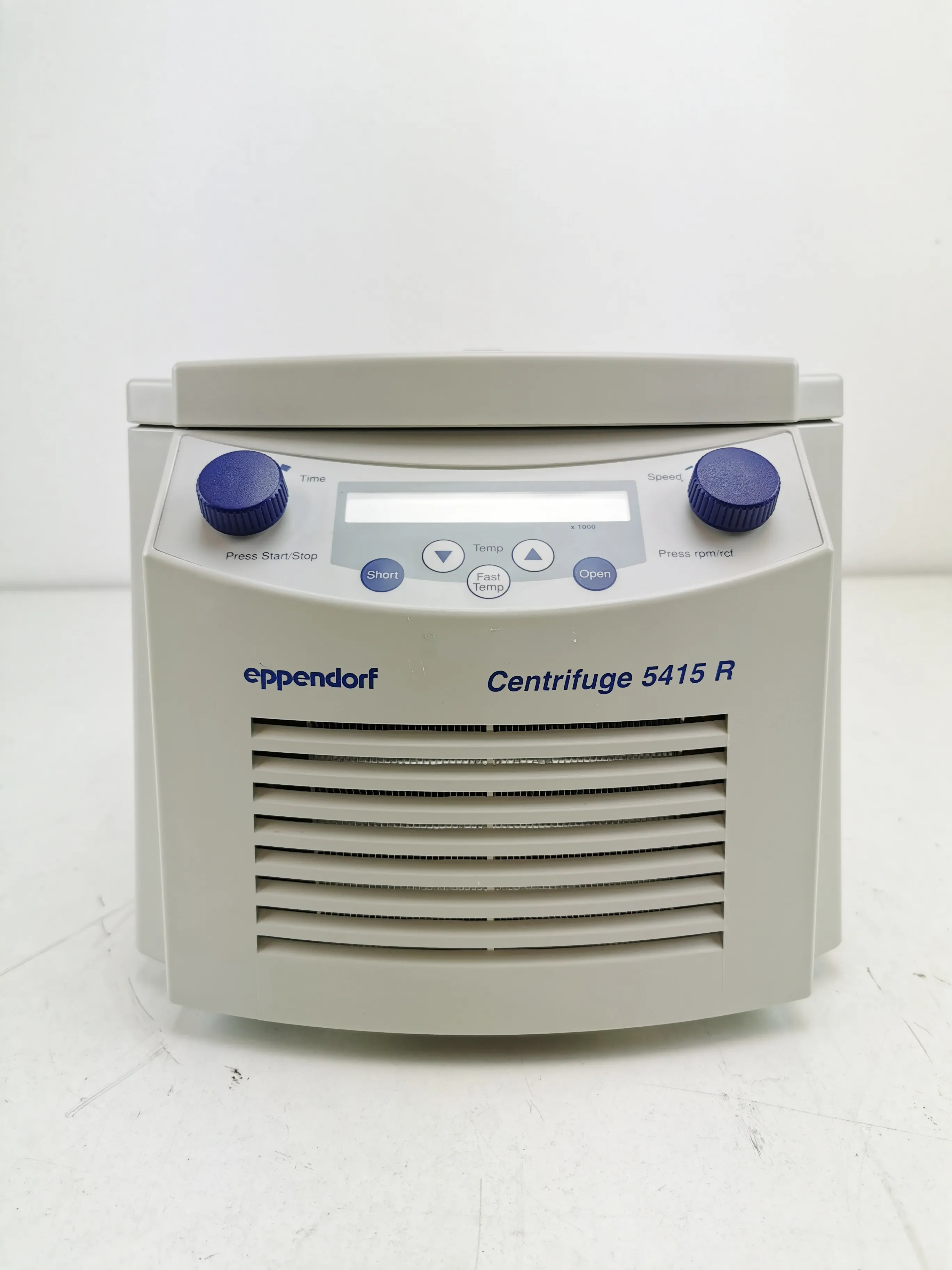 Eppendorf Centrifuge 5415 R Microcentrifuge