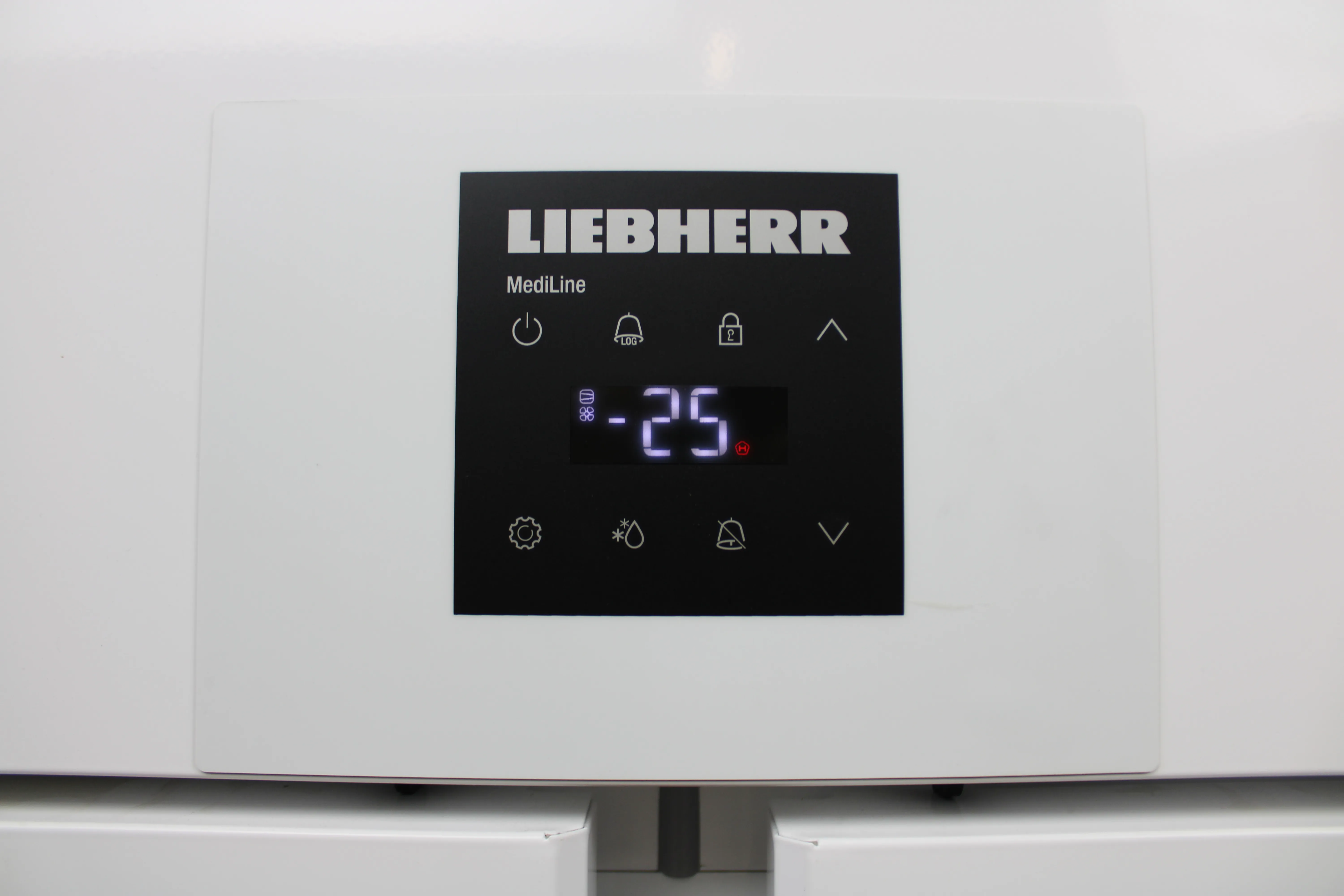 Liebherr MediLine LGPv 1420 - Ultra Low Freezer