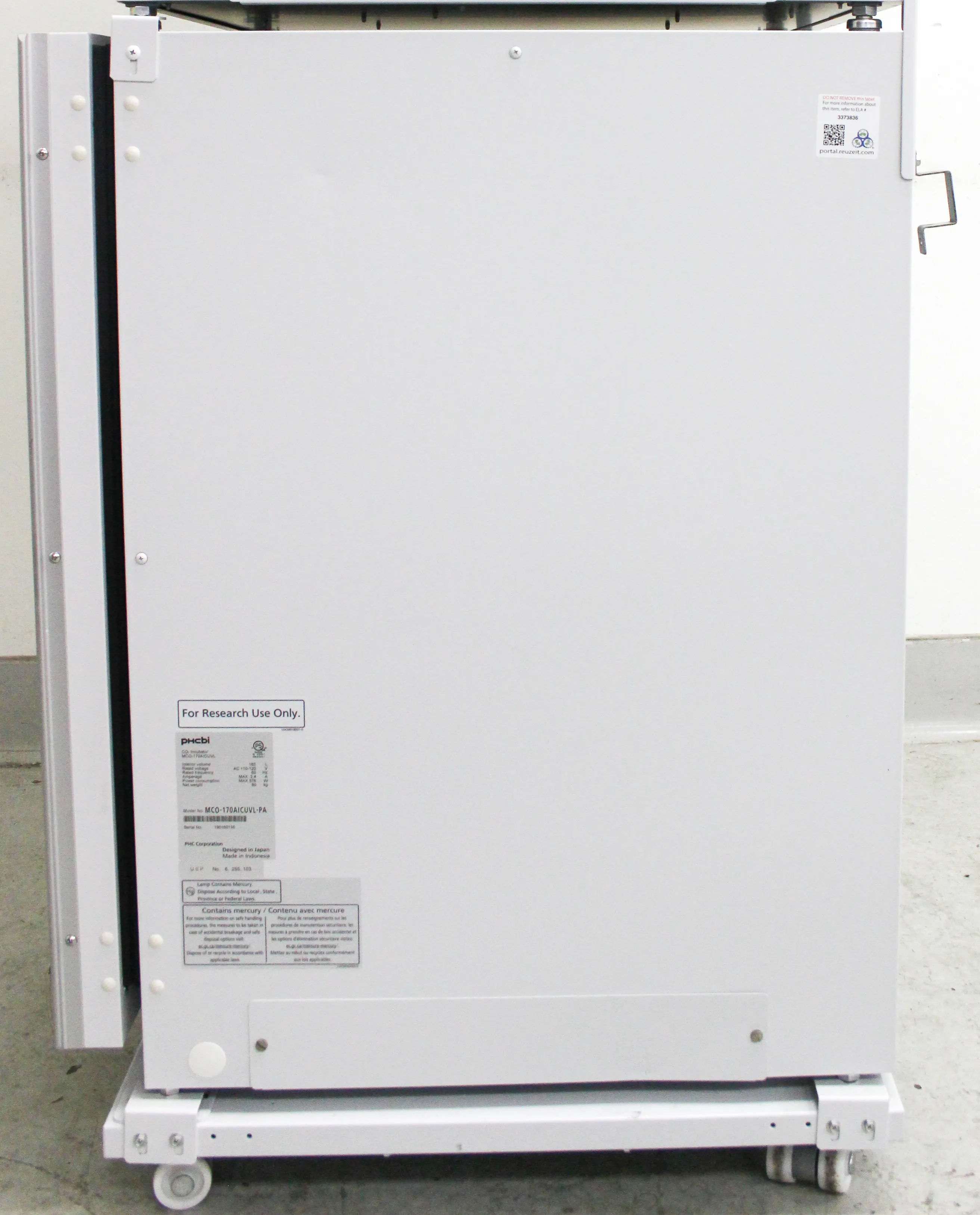 PHCBI Cell-IQ Series 5.8 cu.ft. CO2 Laboratory Incubator MCO-170AICUVL-PA