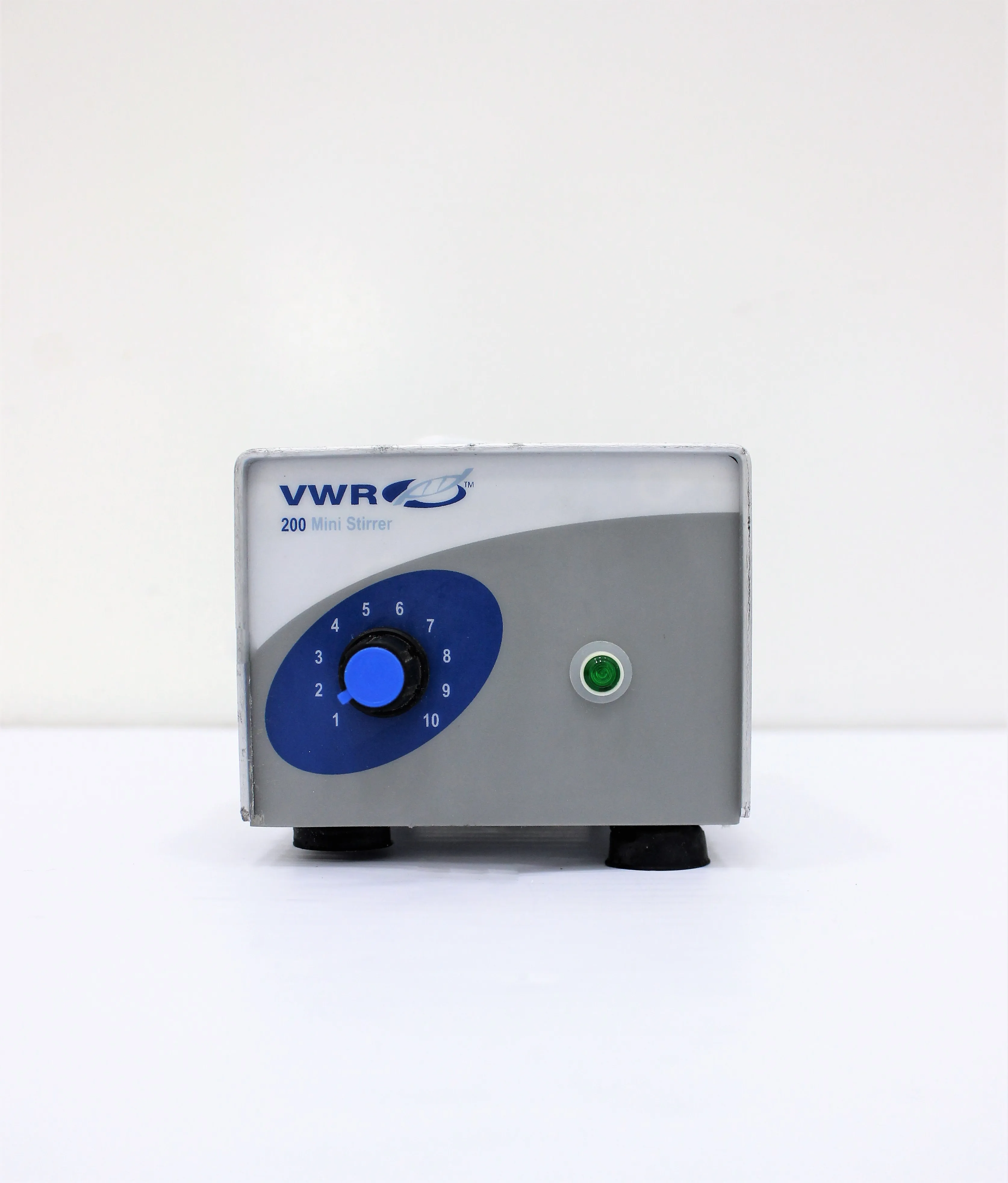 VWR 200 Mini Stirrer Cat. No. 58940-158