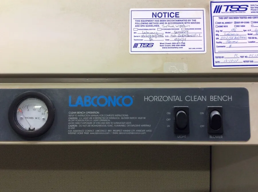 Labconco Horizontal Clean Bench Cat. 3610004 w/UV Light - Used