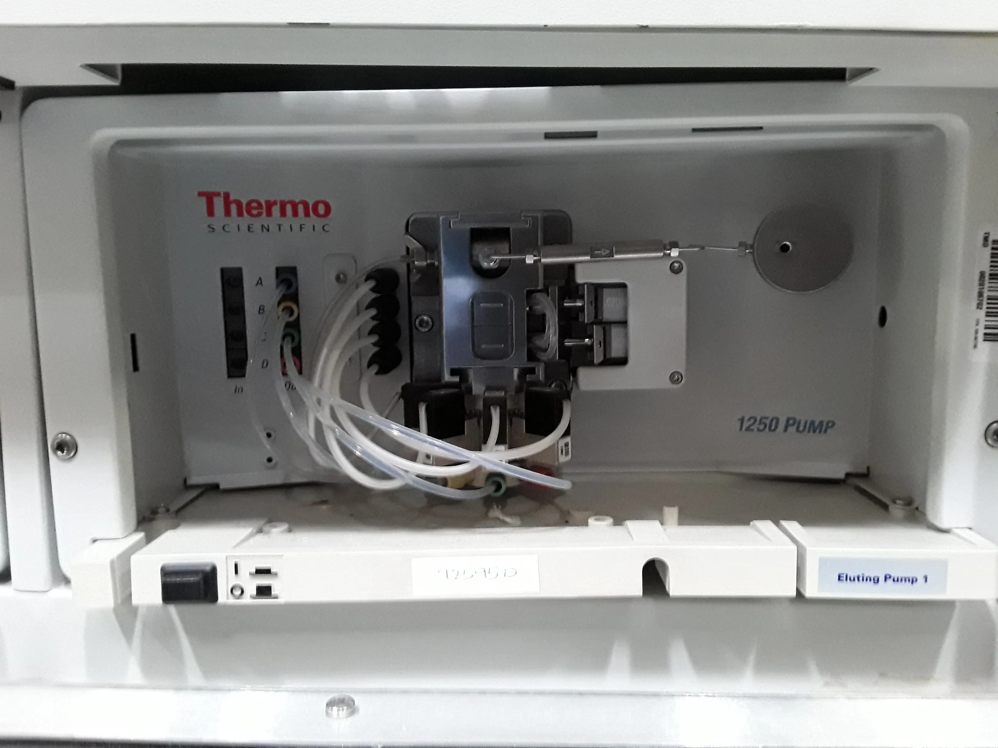 Thermo Fisher Transcend TLX-2 Auto Sampler HPLC System Mass Spectrometer