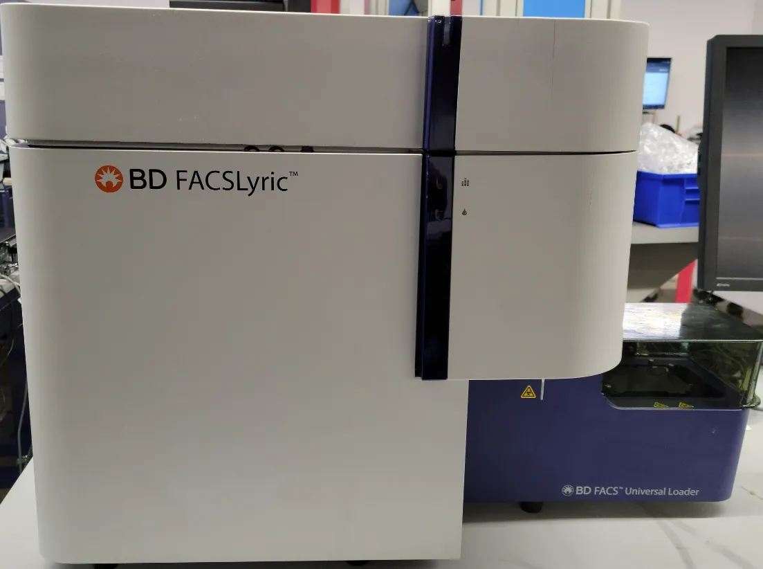 BD Biosciences FACSLyric 2 Lasers: 4 Blue/3 Red Flow Cytometer