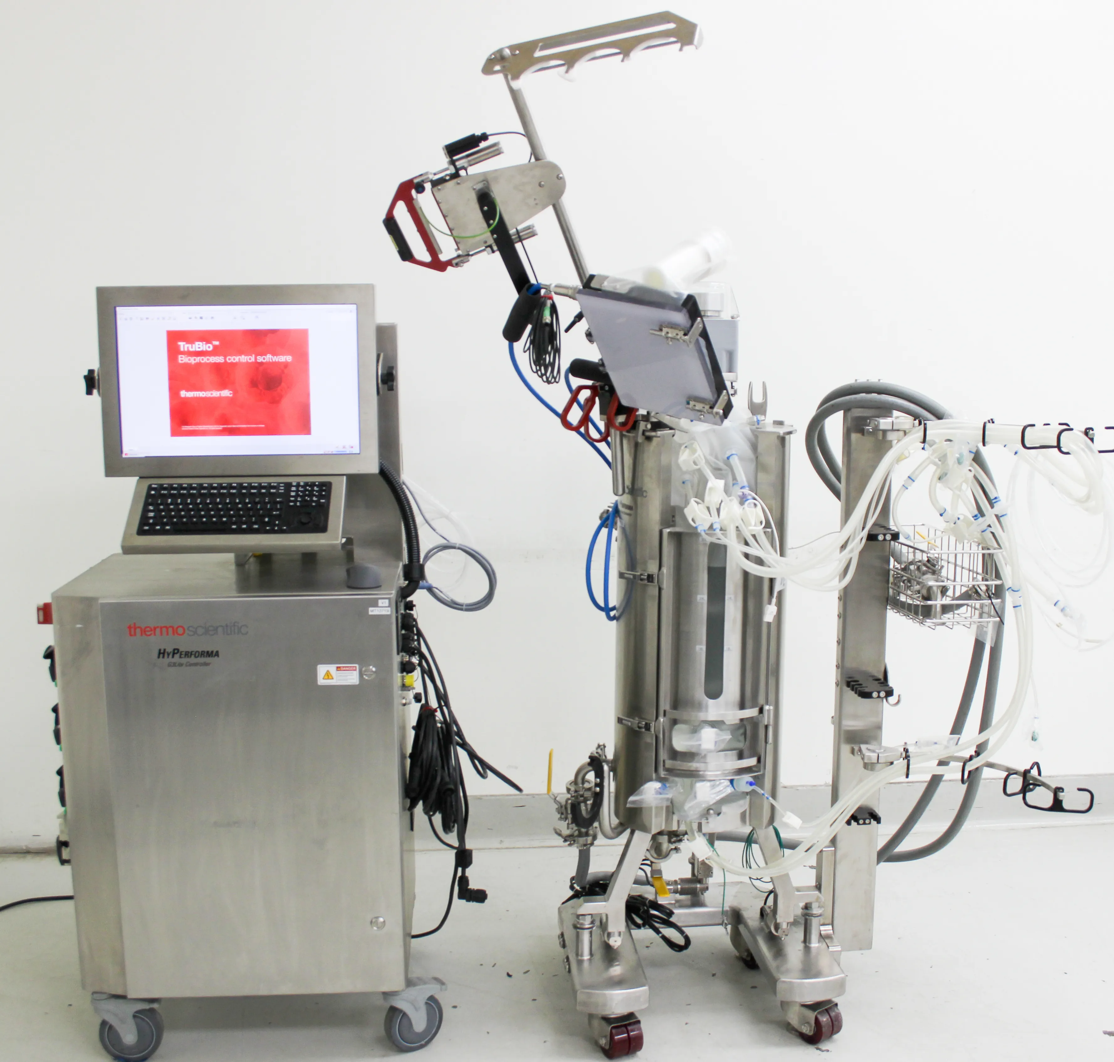 Thermo Scientific HyPerforma G3Lite Bioreactor Controller w/ 30L Single Use Fermentor (SUF)