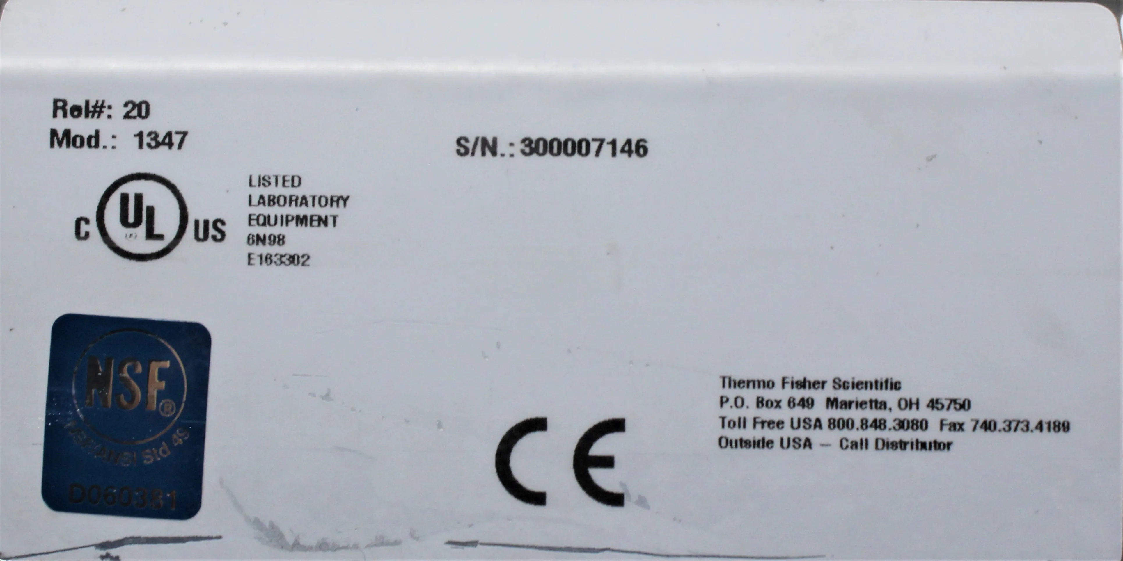 Thermo Fisher 1300 Series A2 Class II, Type A2 Bio Safety Cabinet