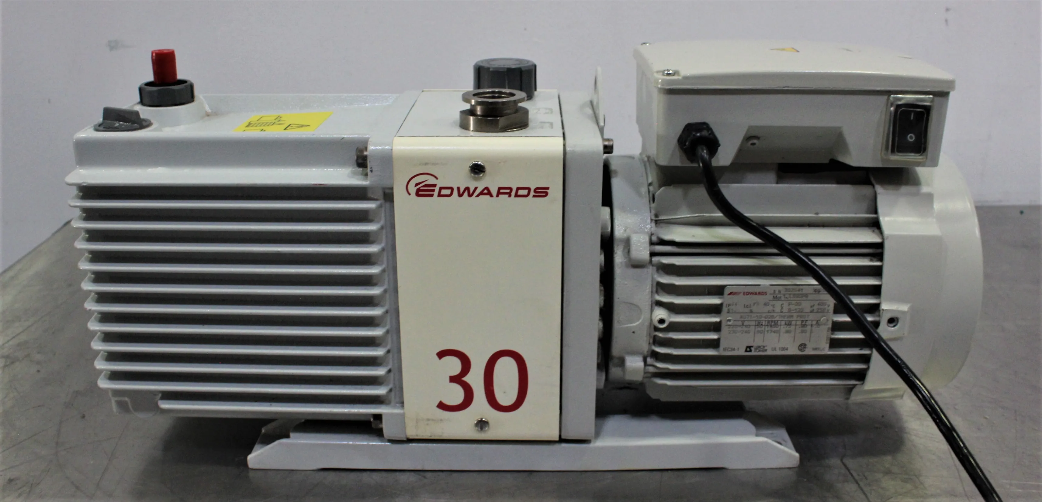 Edwards E2M30 Rotary Vane Vacuum Pump 220V 60Hz US