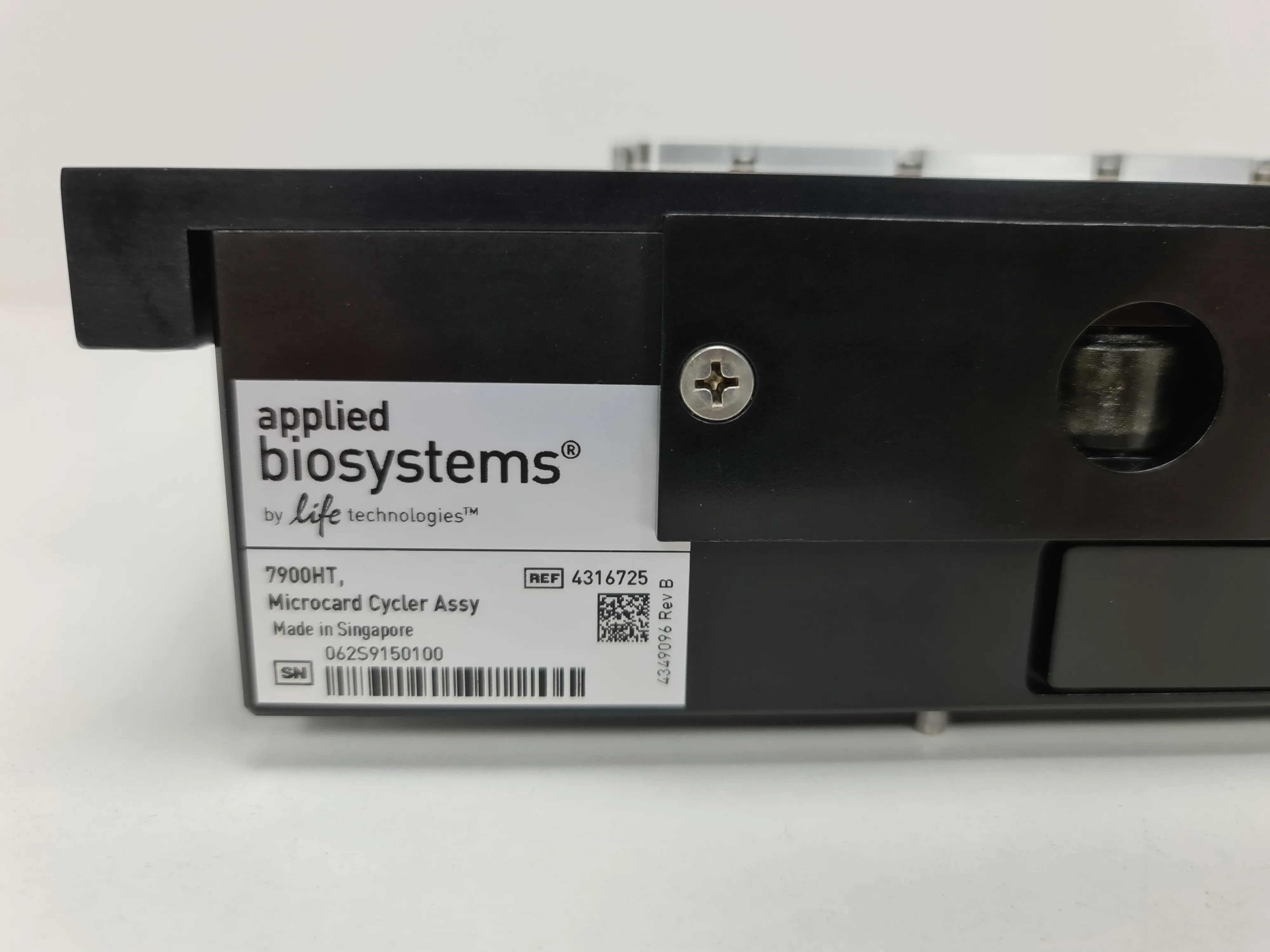 Applied Biosystems 7900HT Microcard Cycler Assembly Block P/N 4316725 for use on instrument: 7900 HT