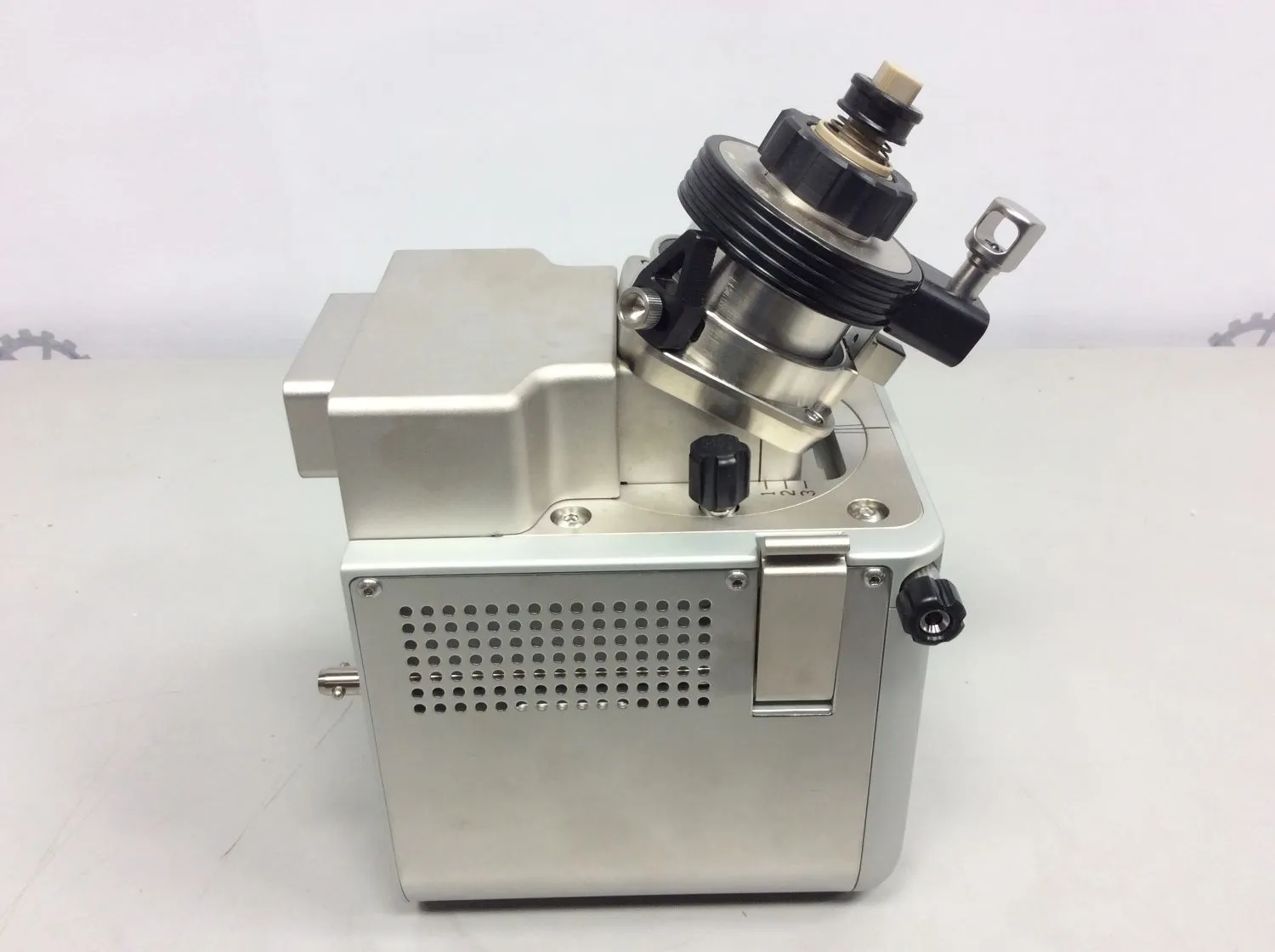 Thermo Ion Max P/N: 80000-60345 Electrospray with Capillary Interface