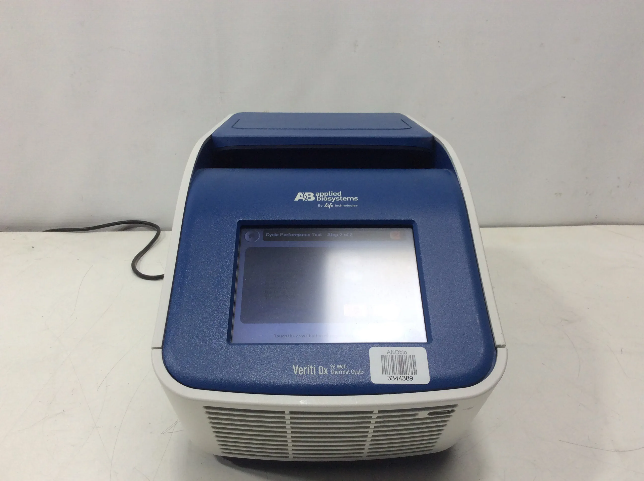 Applied Biosystems Veriti DX 96 Well Thermal Cycler