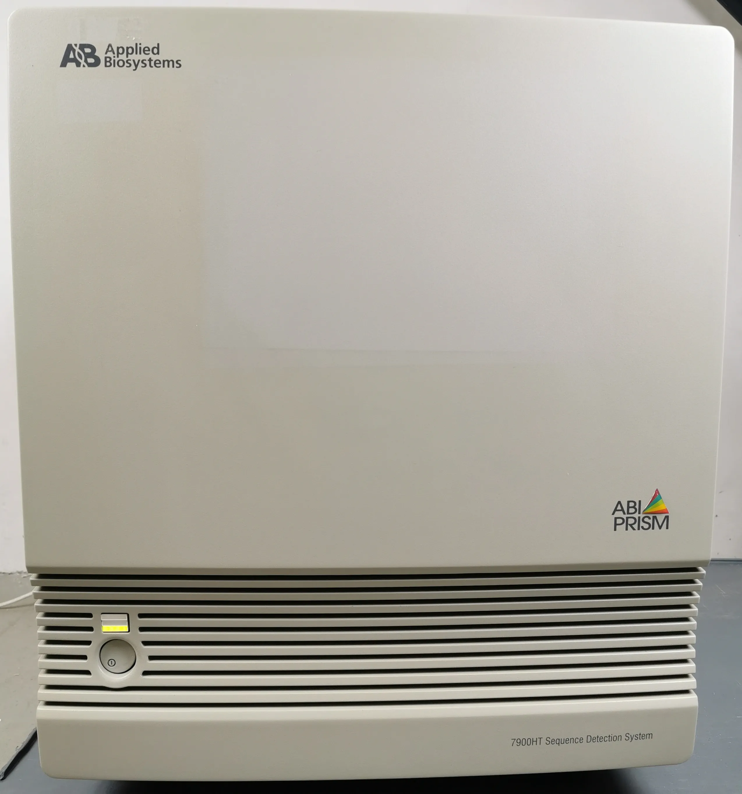 Applied Biosystems 7900HT Fast Real-Time PCR System 4312085