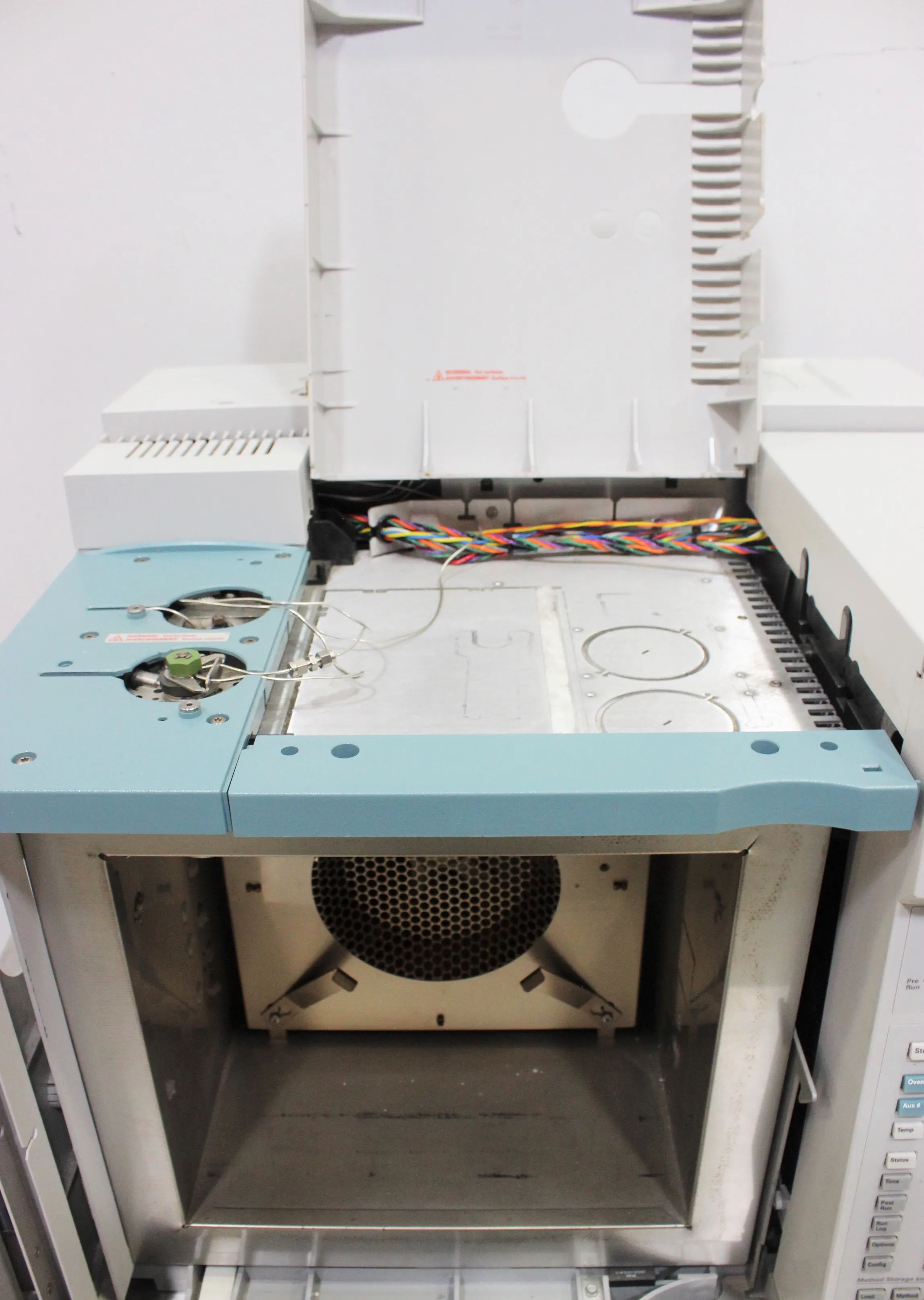 Hewlett Packard G1530A Gradient Chamber Gas Chromatograph