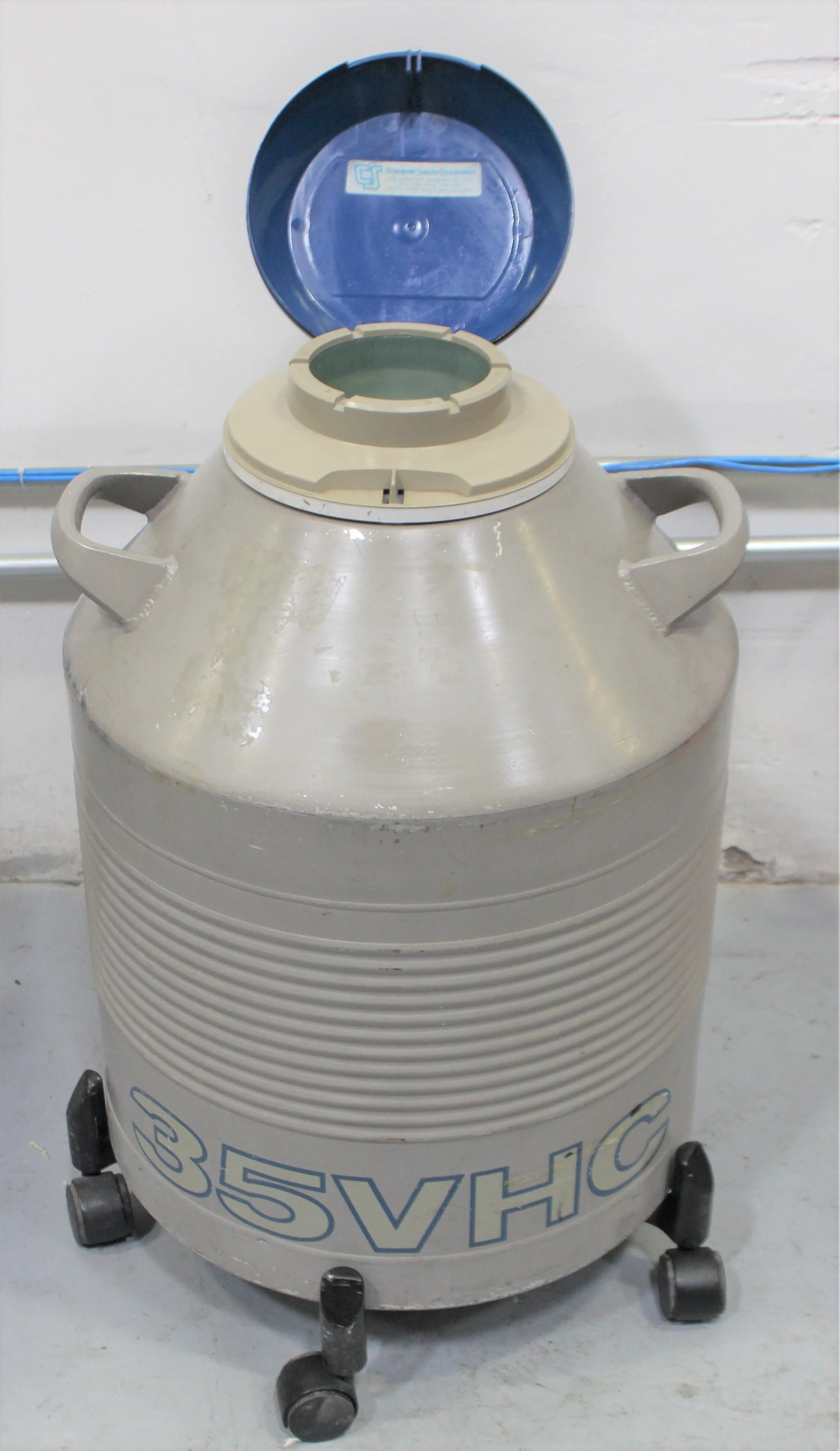 Taylor Wharton 35VHC Liquid Nitrogen Dewar - Used Laboratory Equipment