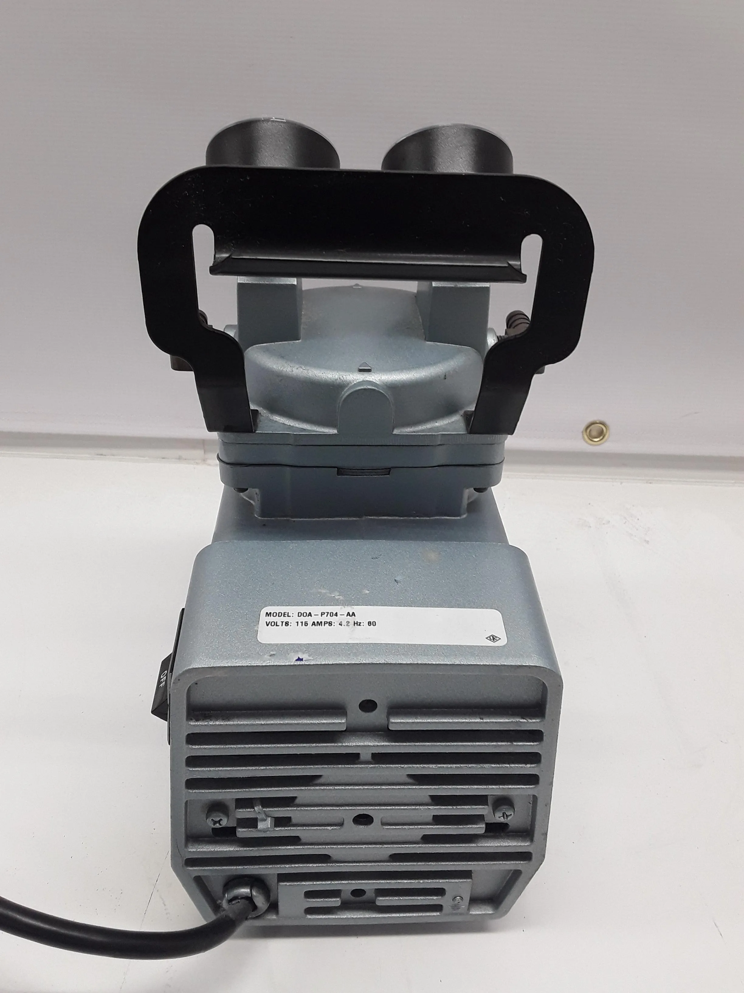 Gast DOA P704 AA Oilless Diaphragm Vacuum Pump