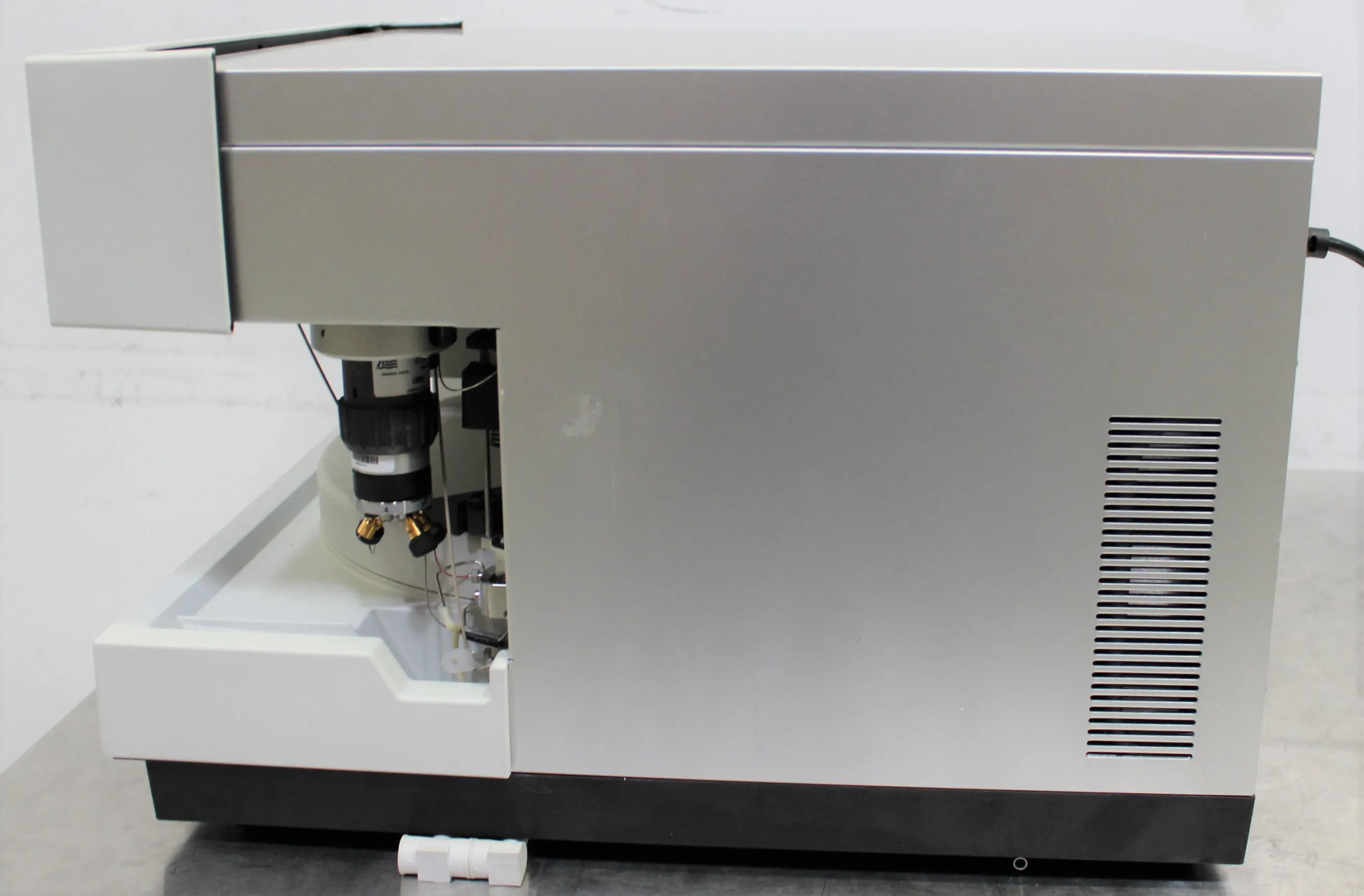 Thermo Scientific Dionex UltiMate3000 Rapid Separation Well Plate Autosampler WPS-3000TRS