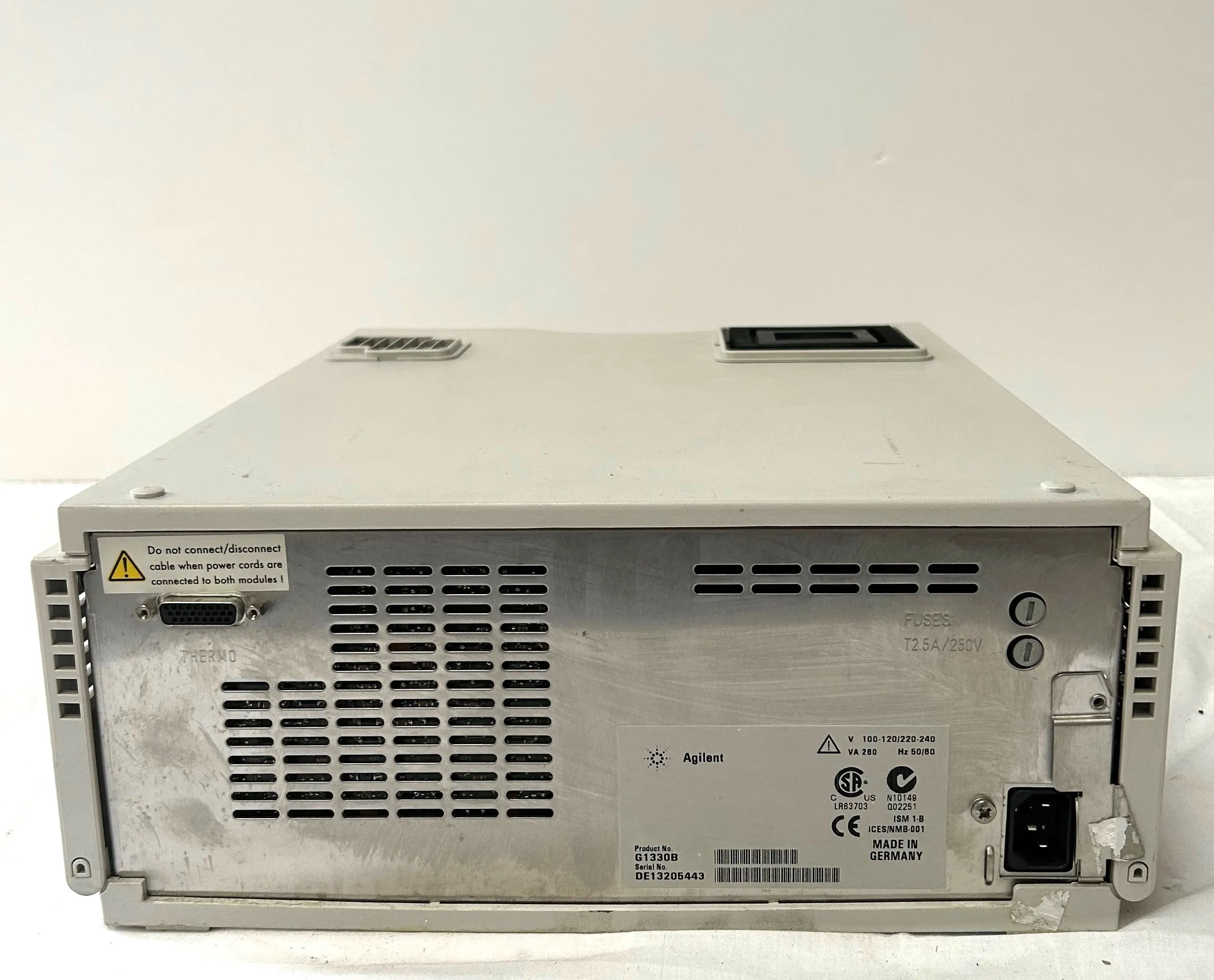 Agilent 1100 ALS Thermostat, G1330B HPLC / FPLC / GC / CE Accessory Used Lab Equipment