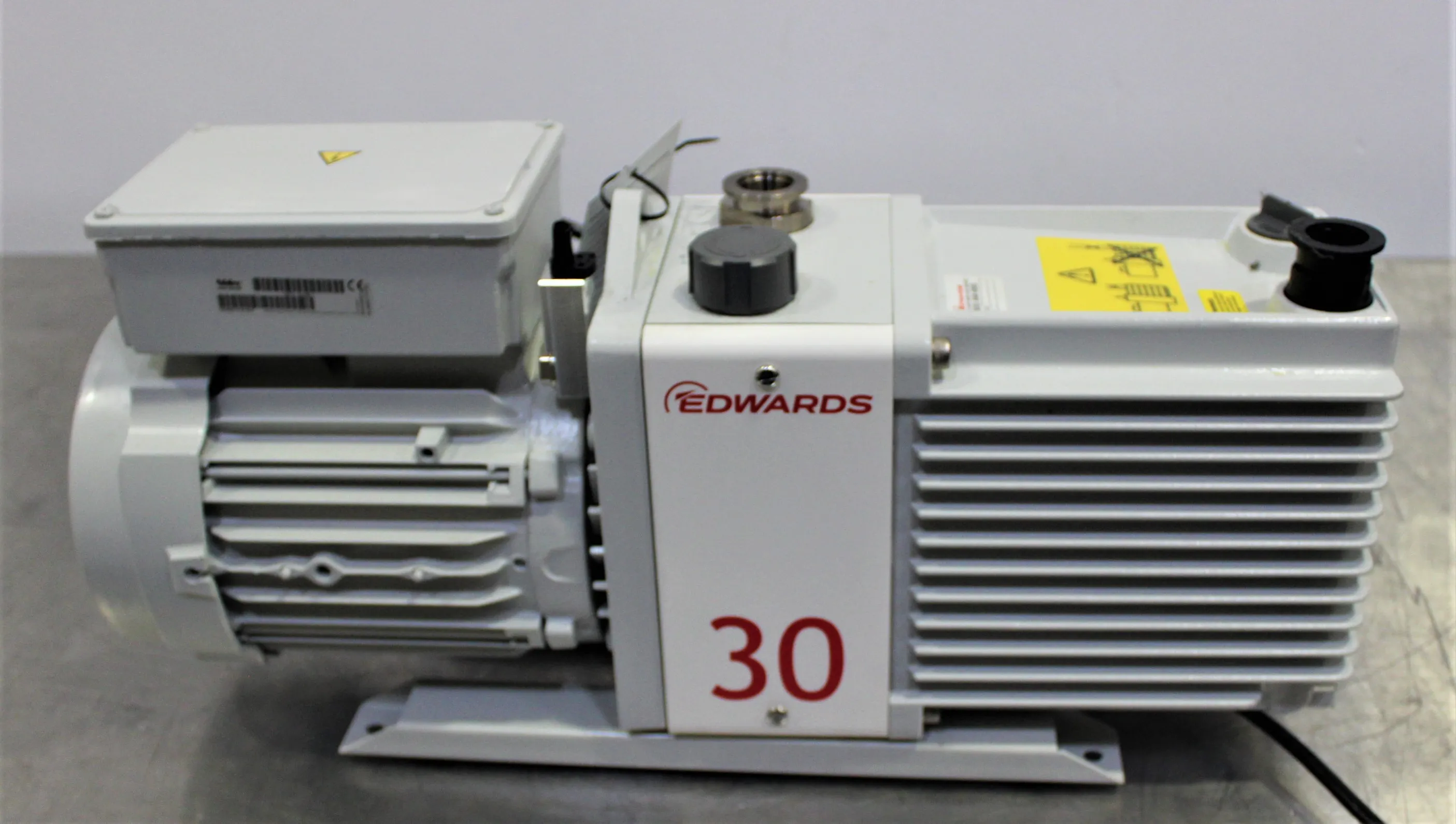 Edwards E2M30 Dual Mode High Vacuum and High Throughput Vacuum Pump 220V