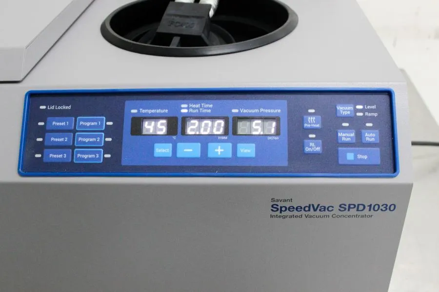 Thermo Scientific Savant Integrated SpeedVac SPD1030-115 Vacuum Concentrator