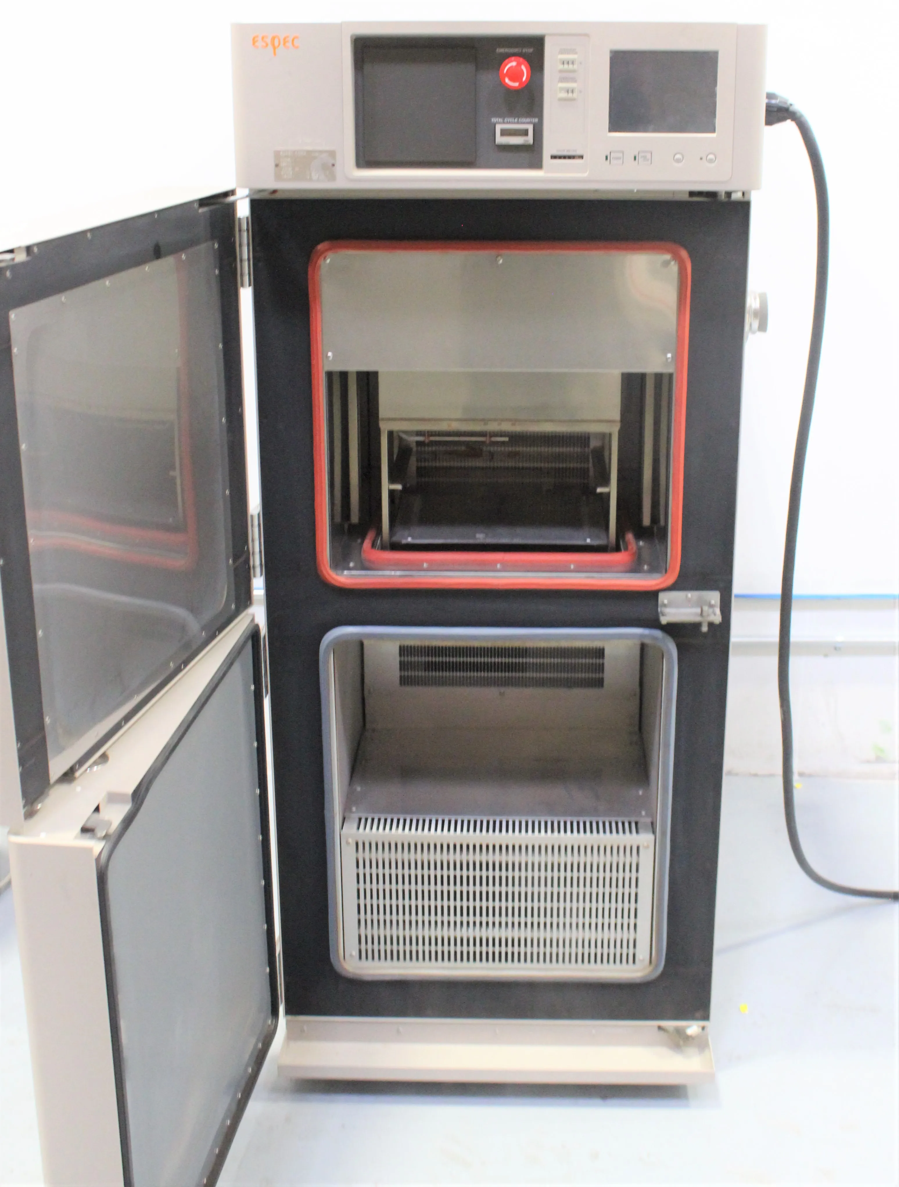 Espec TSE-11-A Thermal Shock Chamber by REUZEit - Used Lab Equipment