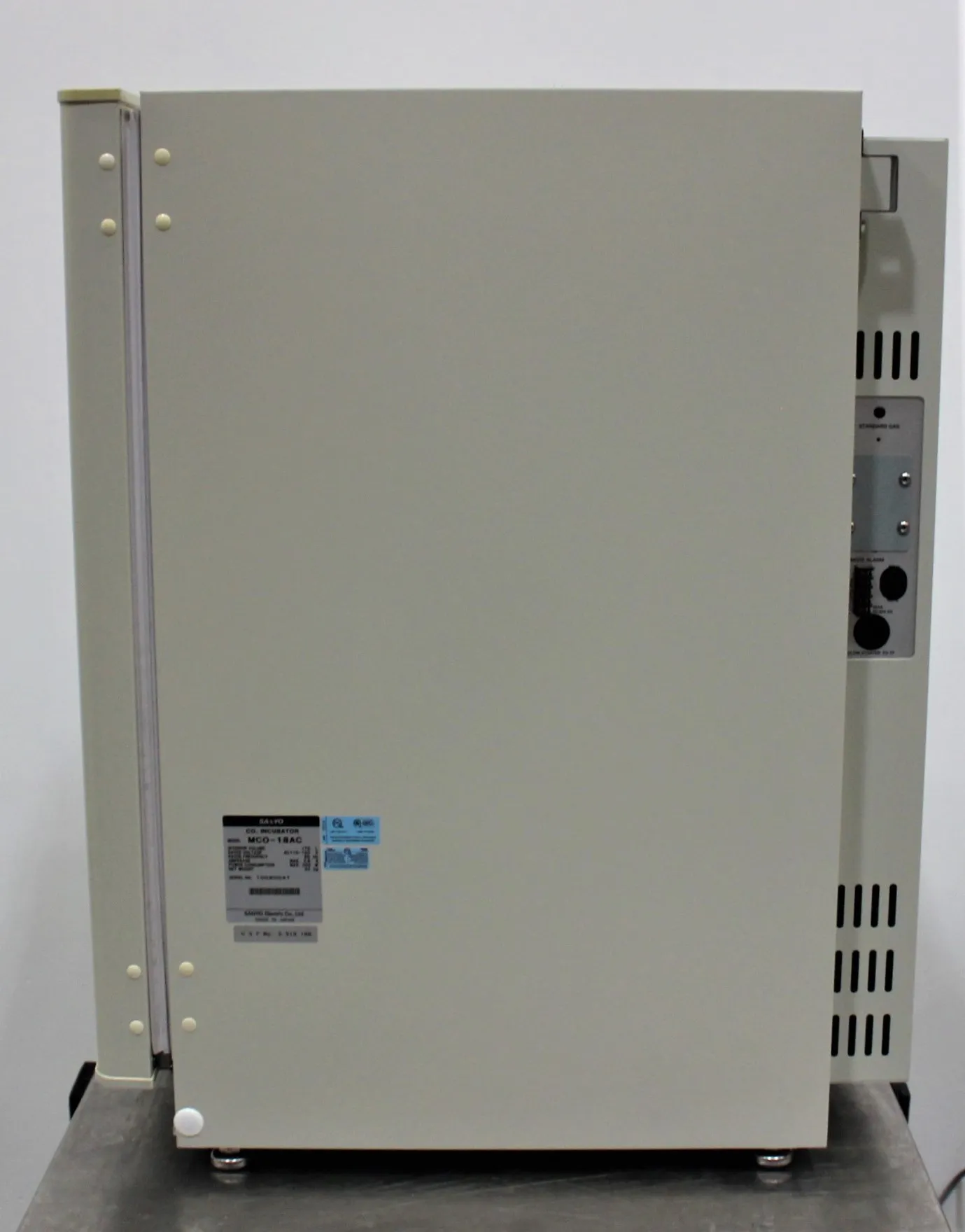 Sanyo MCO-18AC CO2 Incubator