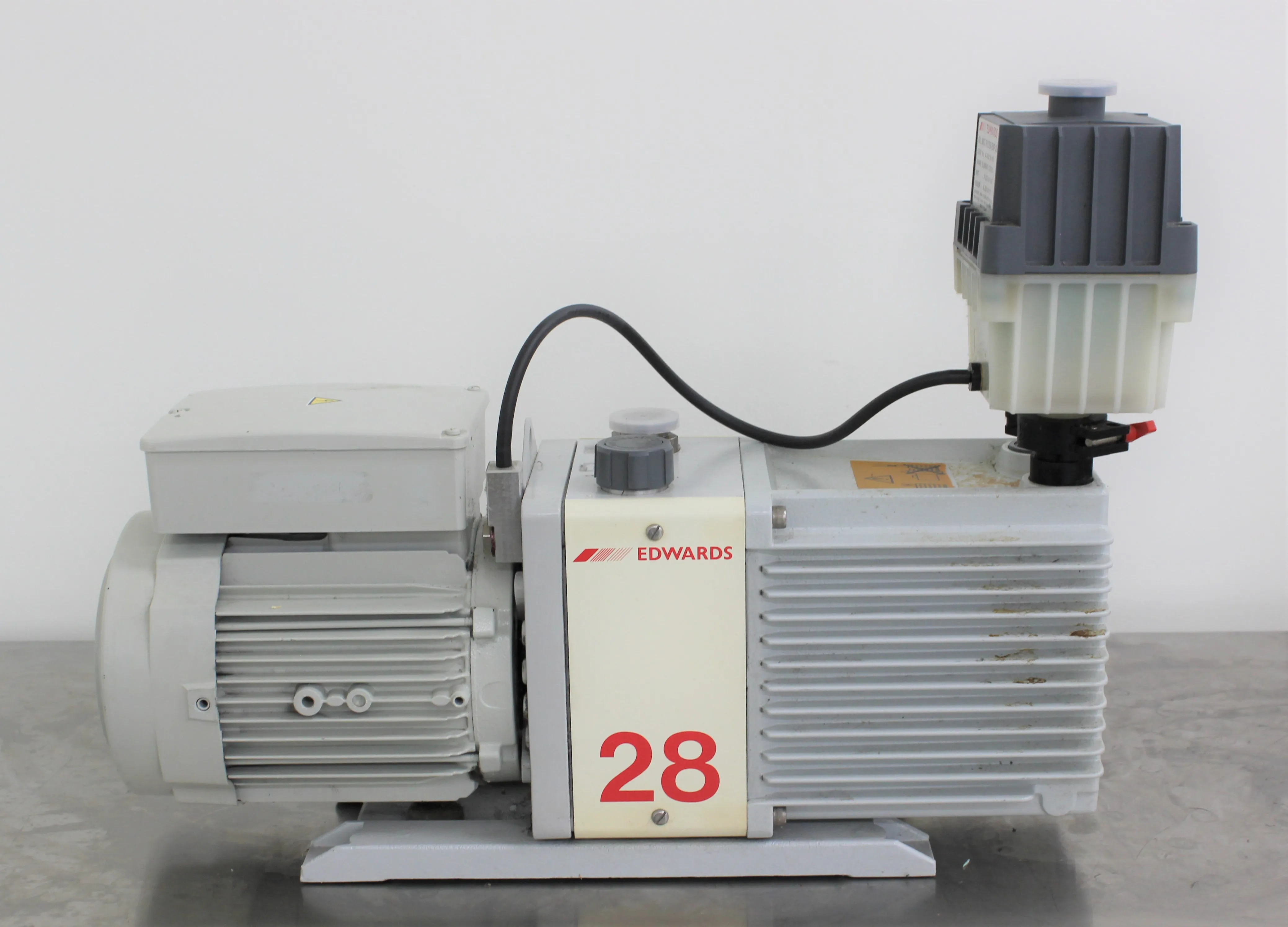 Edwards E2M28 Rotary Vane Dual Stage Vacuum Pump E2M28 240V 50Hz/60Hz 30-Day Warranty, 100% Parts and Labor