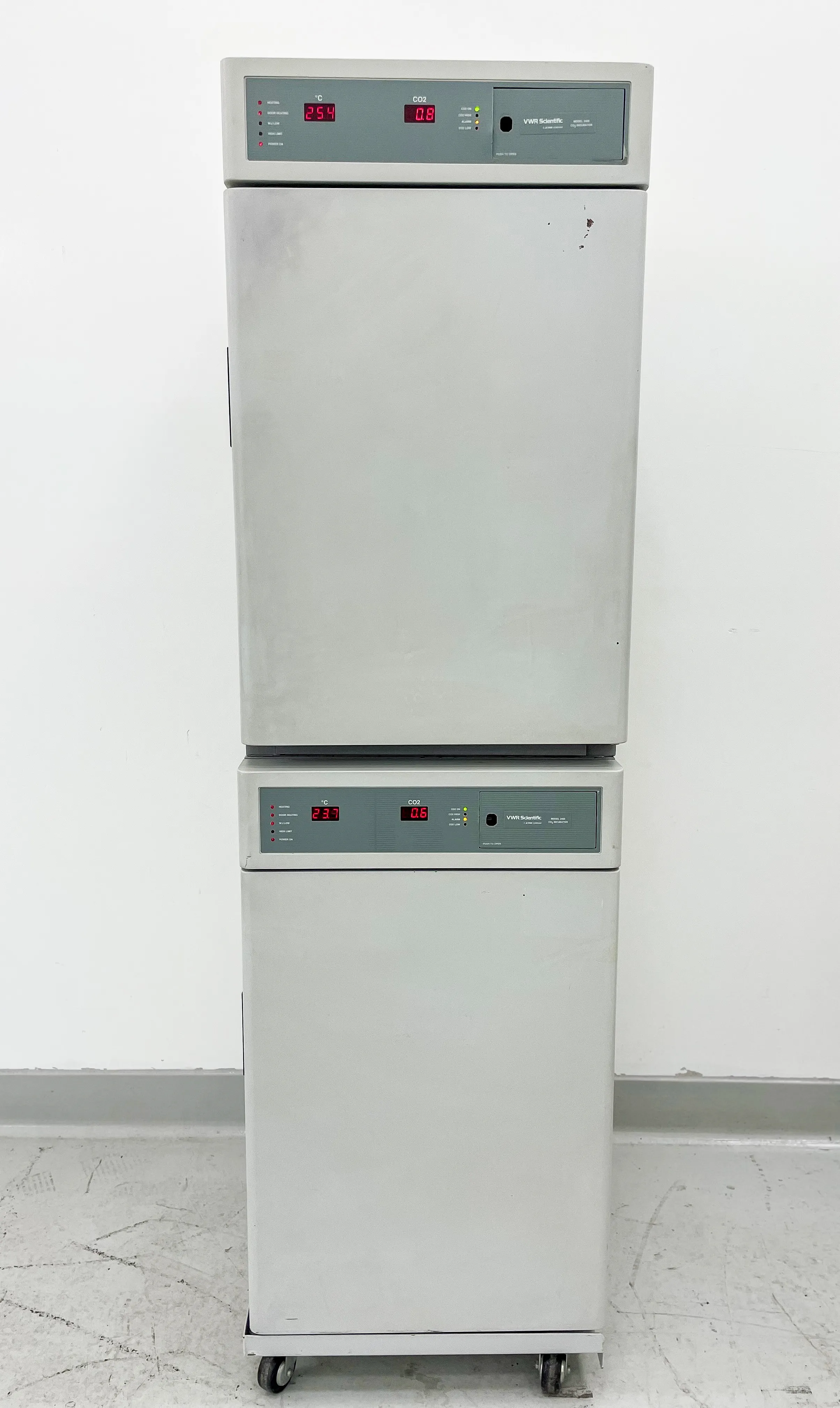 VWR Shel Lab Dual Stack 2450B/2450T Water Jacketed Lab CO2 Incubator