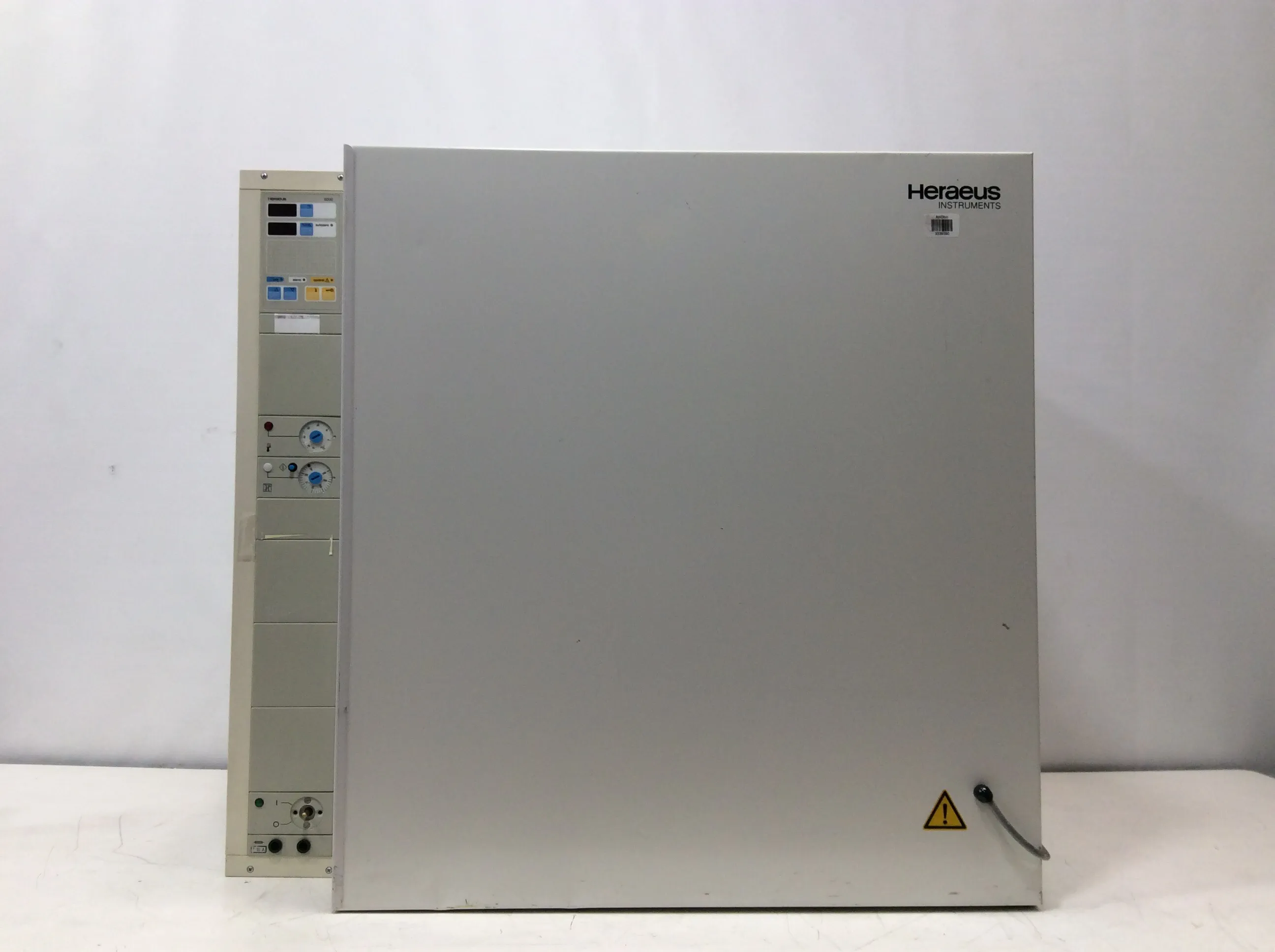 Heraeus BB 6220 Gas Jacketed CO2 Incubator