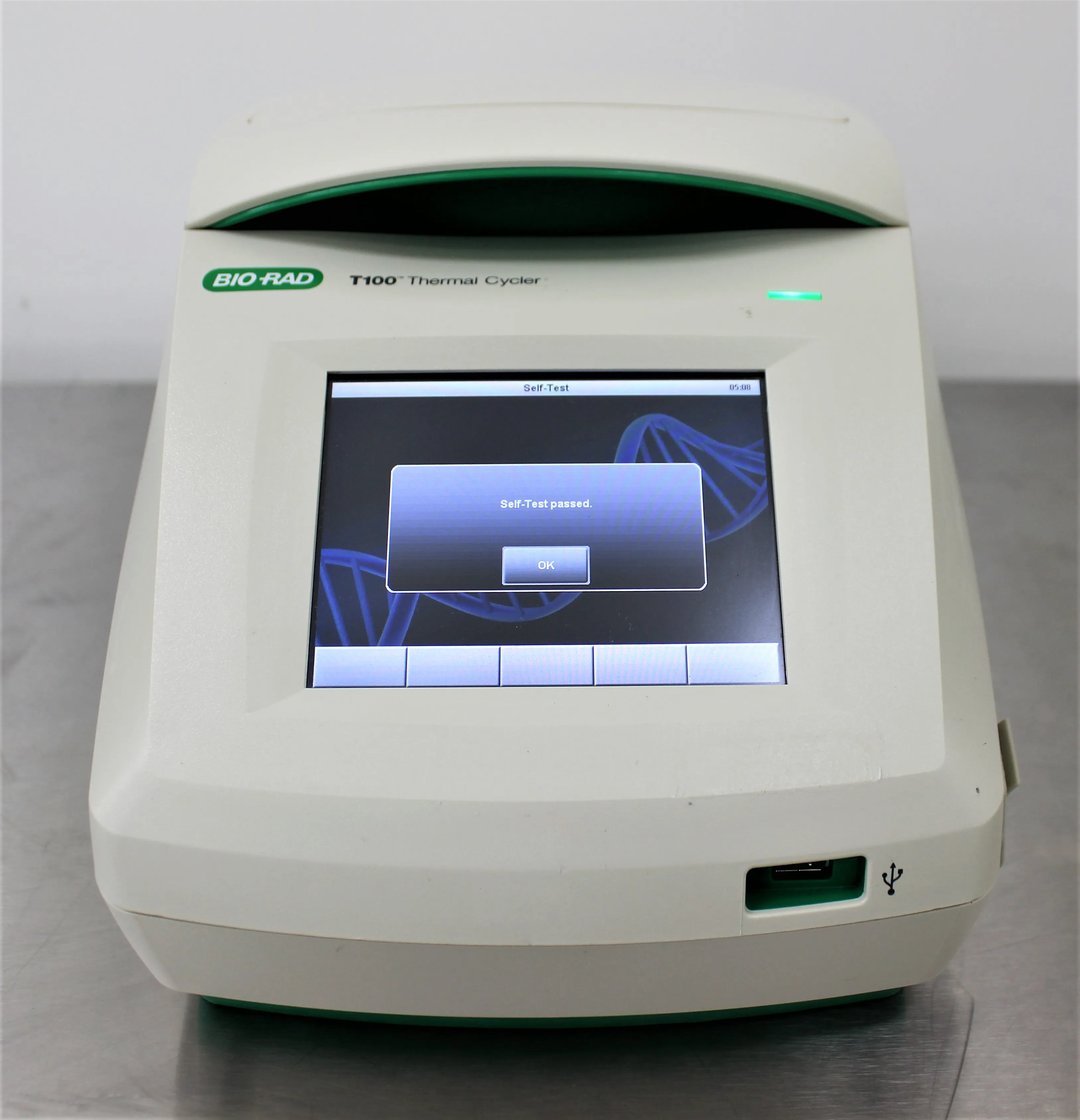 Bio Rad T100 Thermal Cycler PCR Molecular Biology