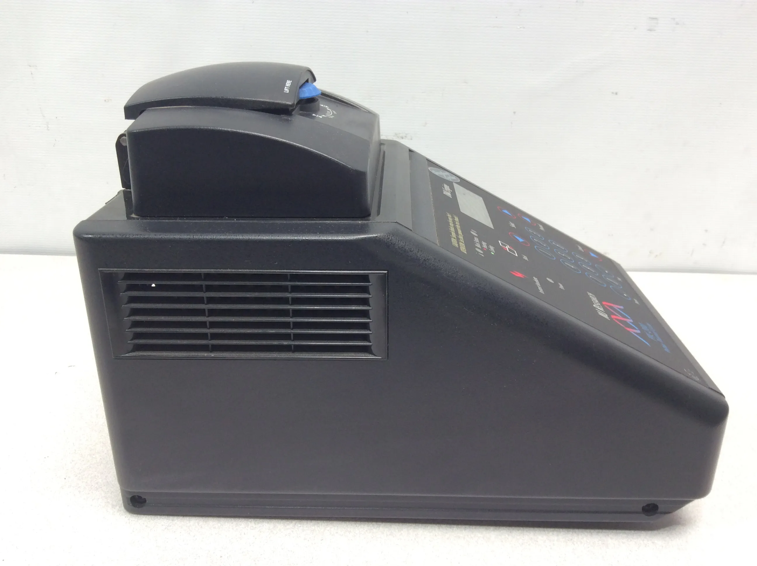 MJ Research PTC-200 Peltier Thermal Cycler