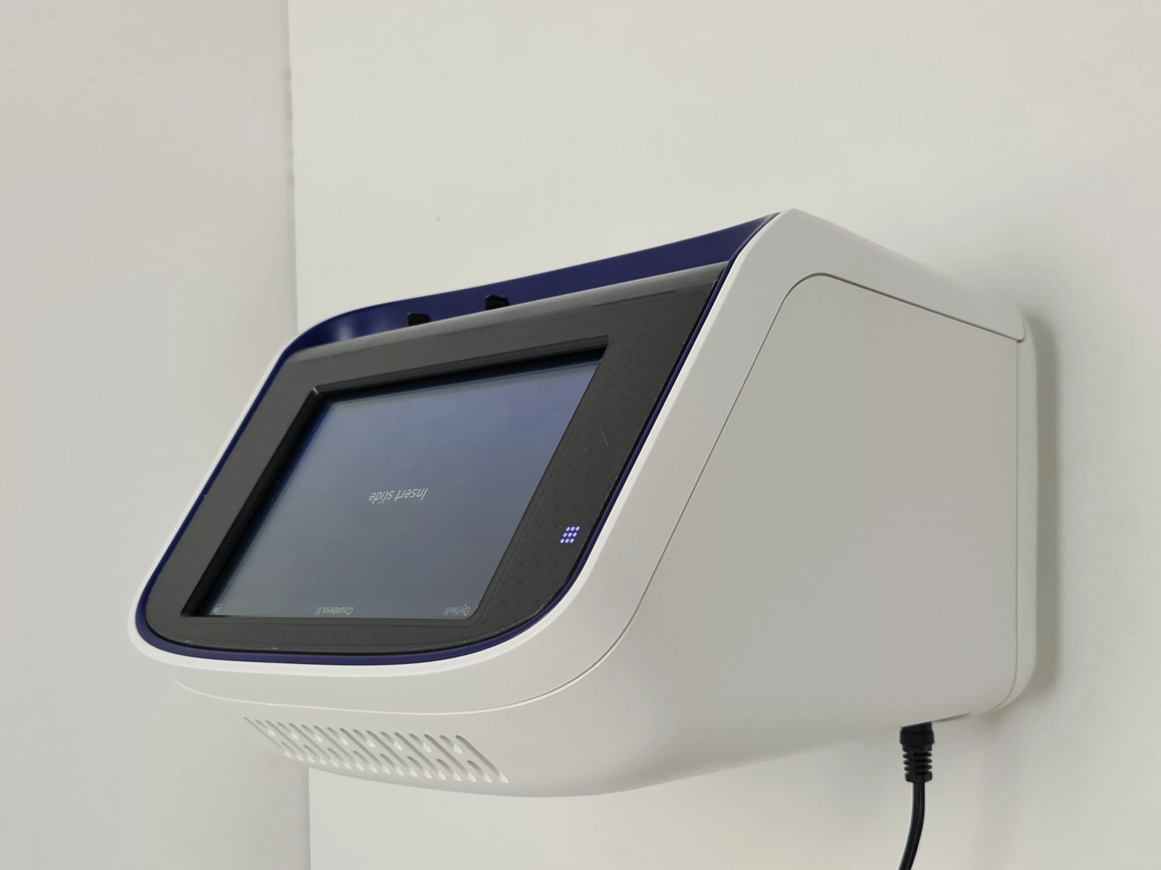 Invitrogen AMQAF1000 Countess II FL Automated Cell Counter