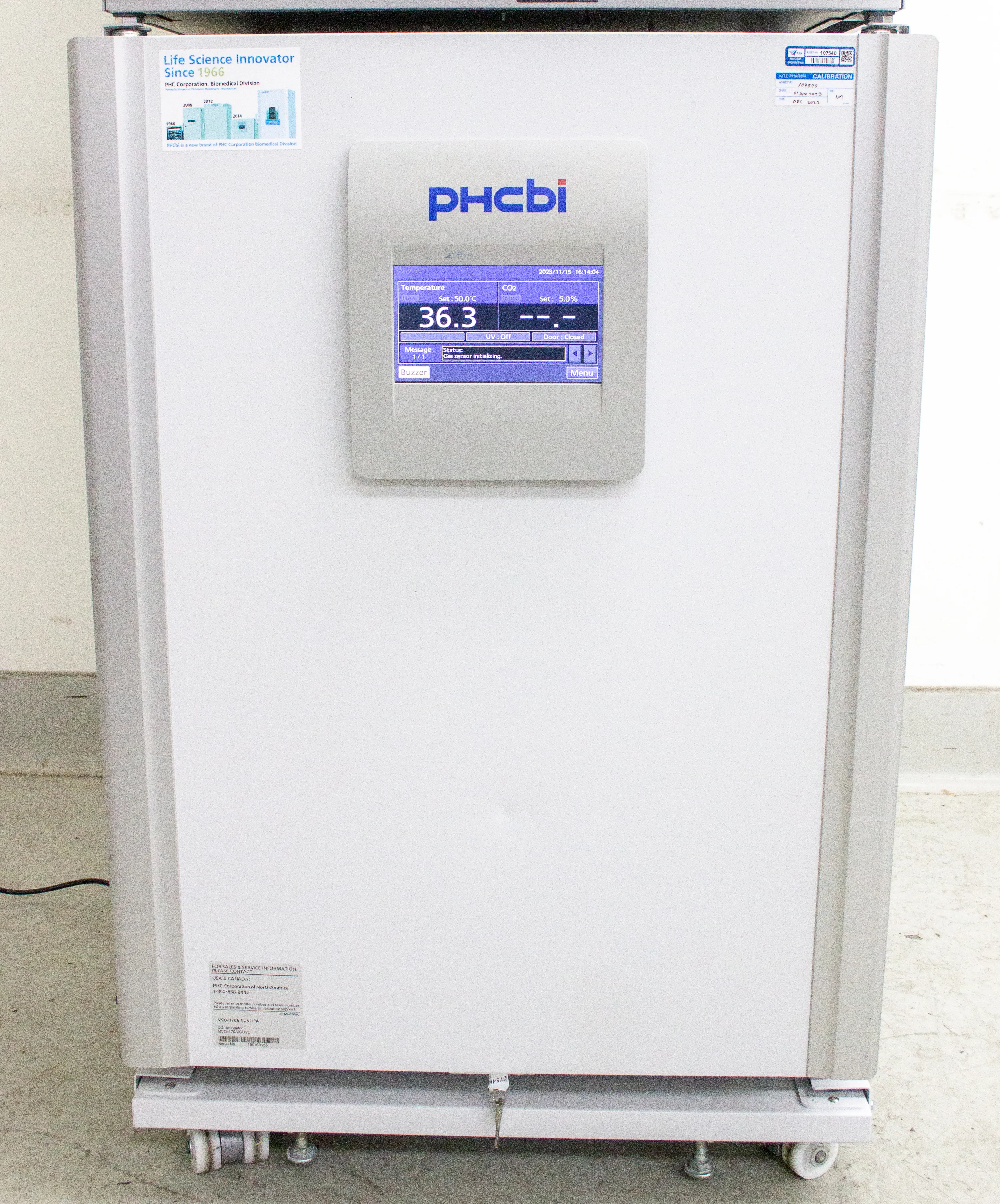 PHCBI Cell-IQ Series 5.8 cu.ft. CO2 Laboratory Incubator MCO-170AICUVL-PA