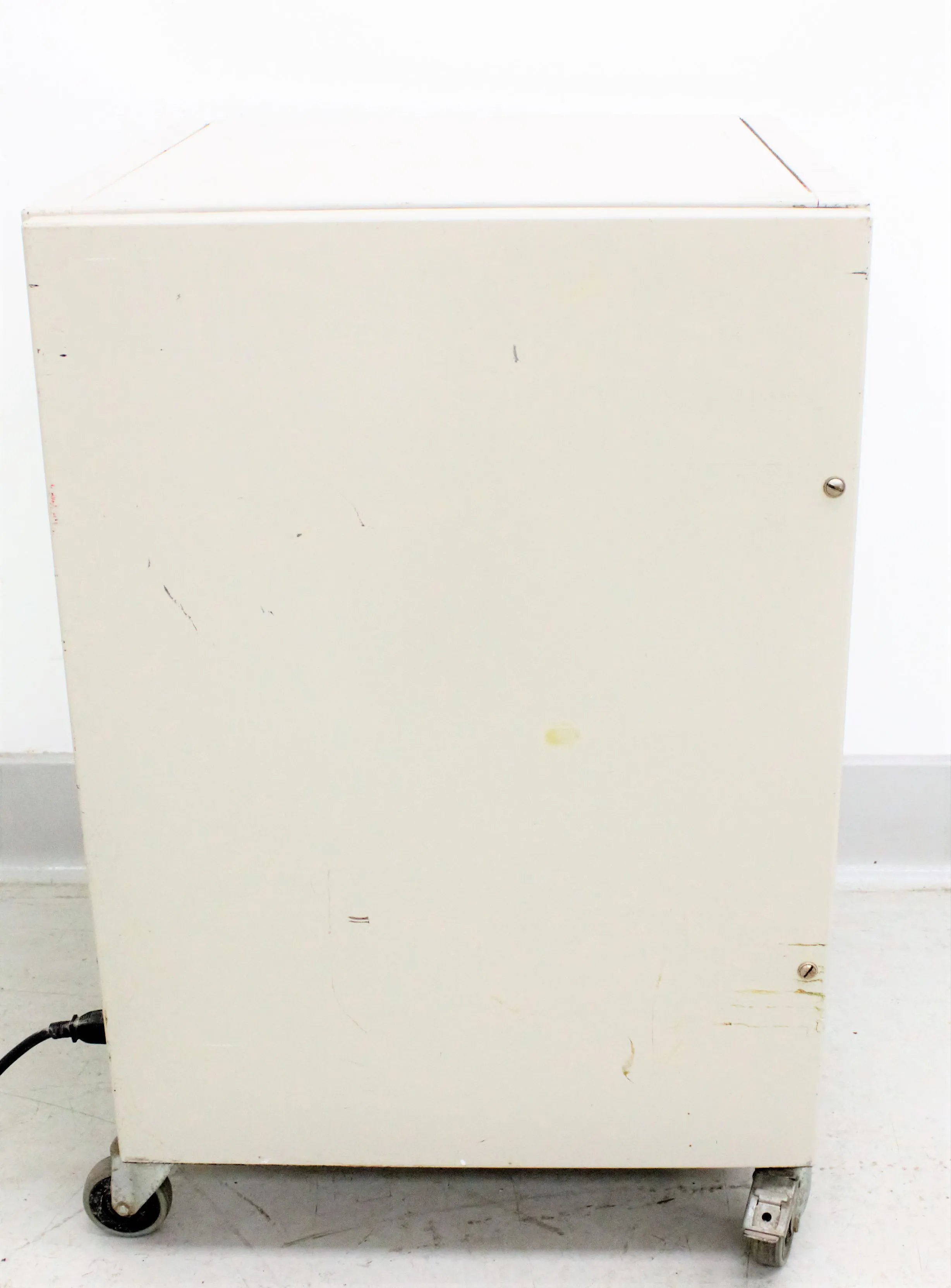 Jun-Air 2000 Oil-free Air Compressor Cabinet Unit