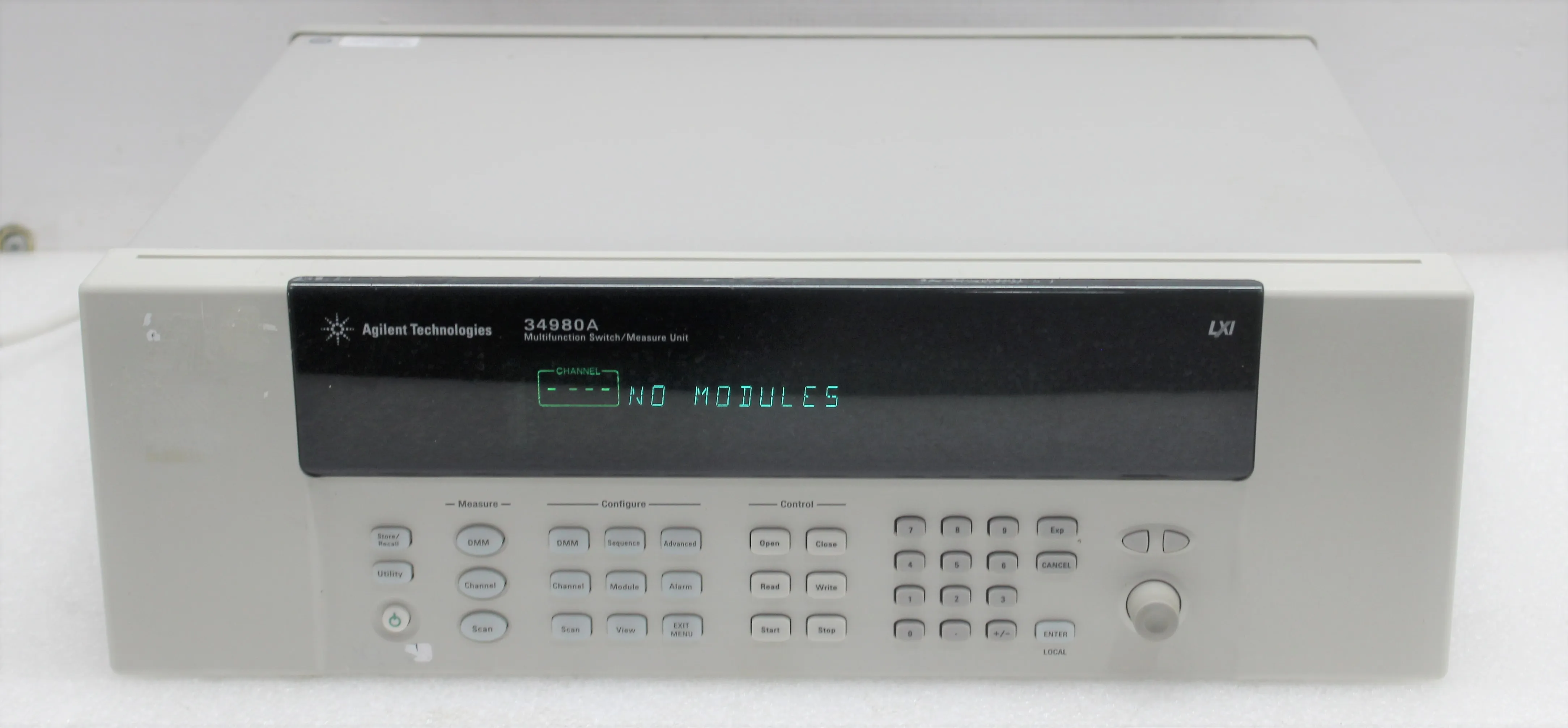 Agilent 34980A Eight-Slot Mainframe with 6.5 Digit DMM