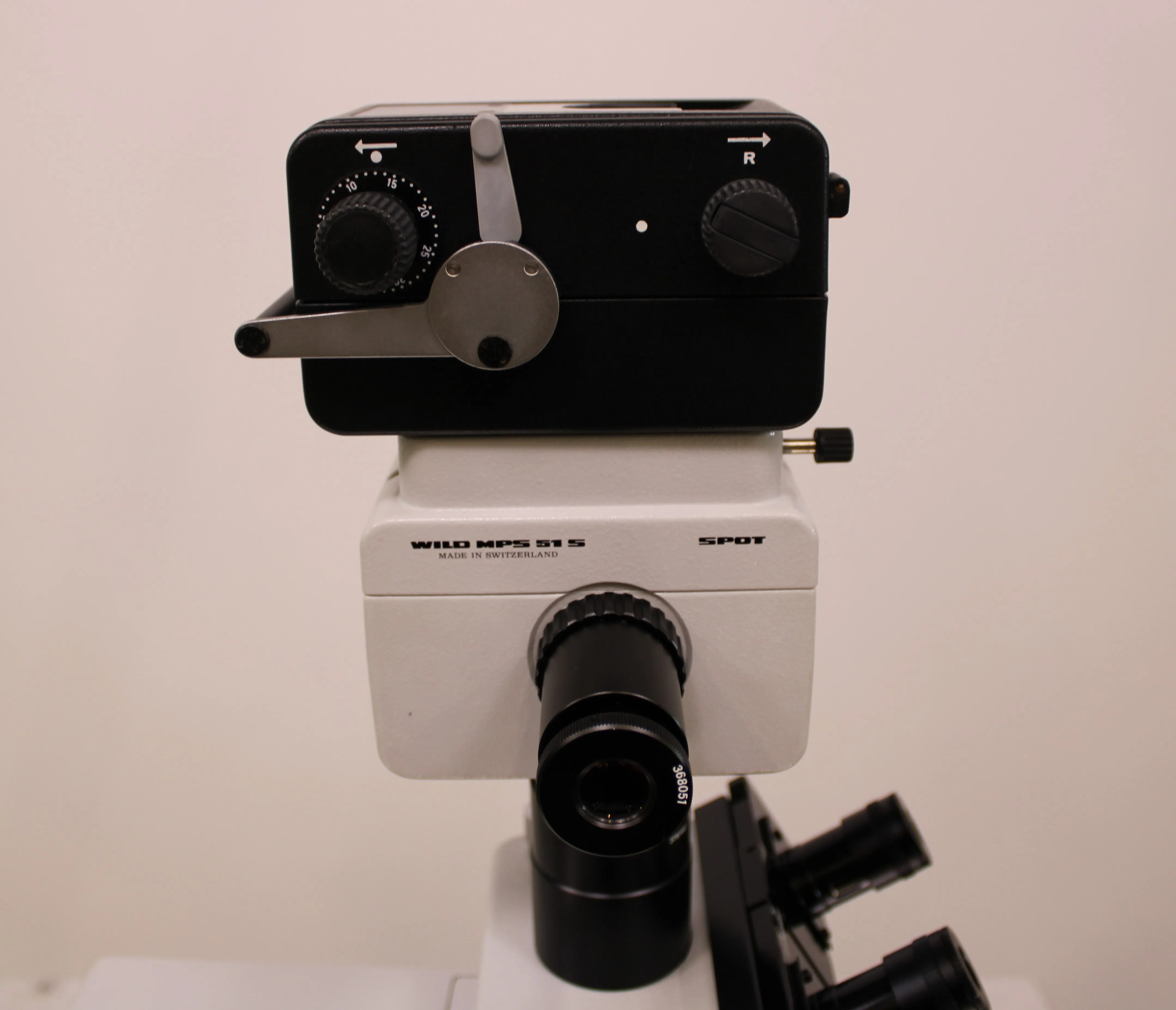 Leitz Dialux 20 Microscope with WILD MPS 51 S SPOT Camera