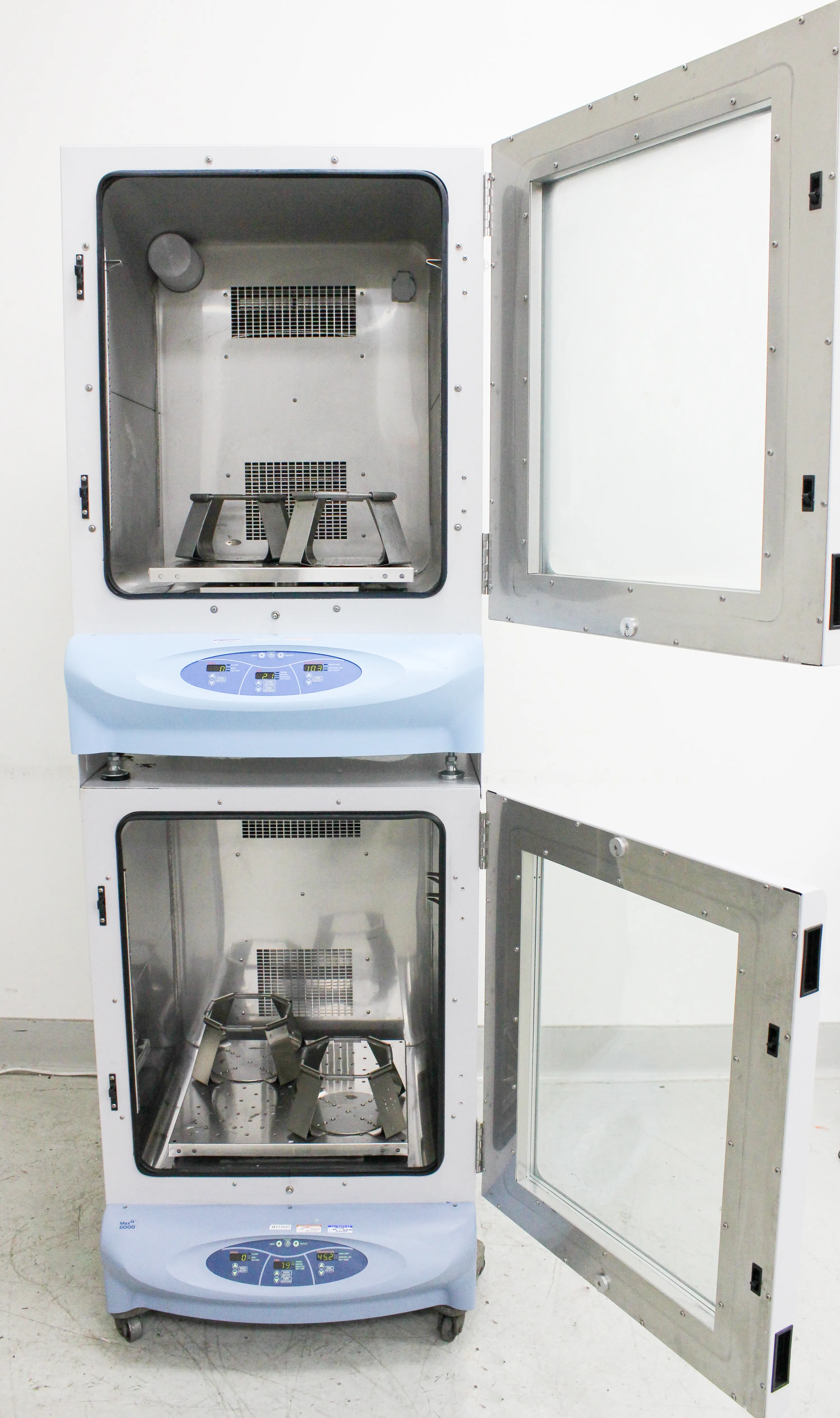 Thermo Scientific MaxQ 6000 Double Stack Incubated Refrigerated Orbital Shaker SHKE6000-7 & SHKE6000